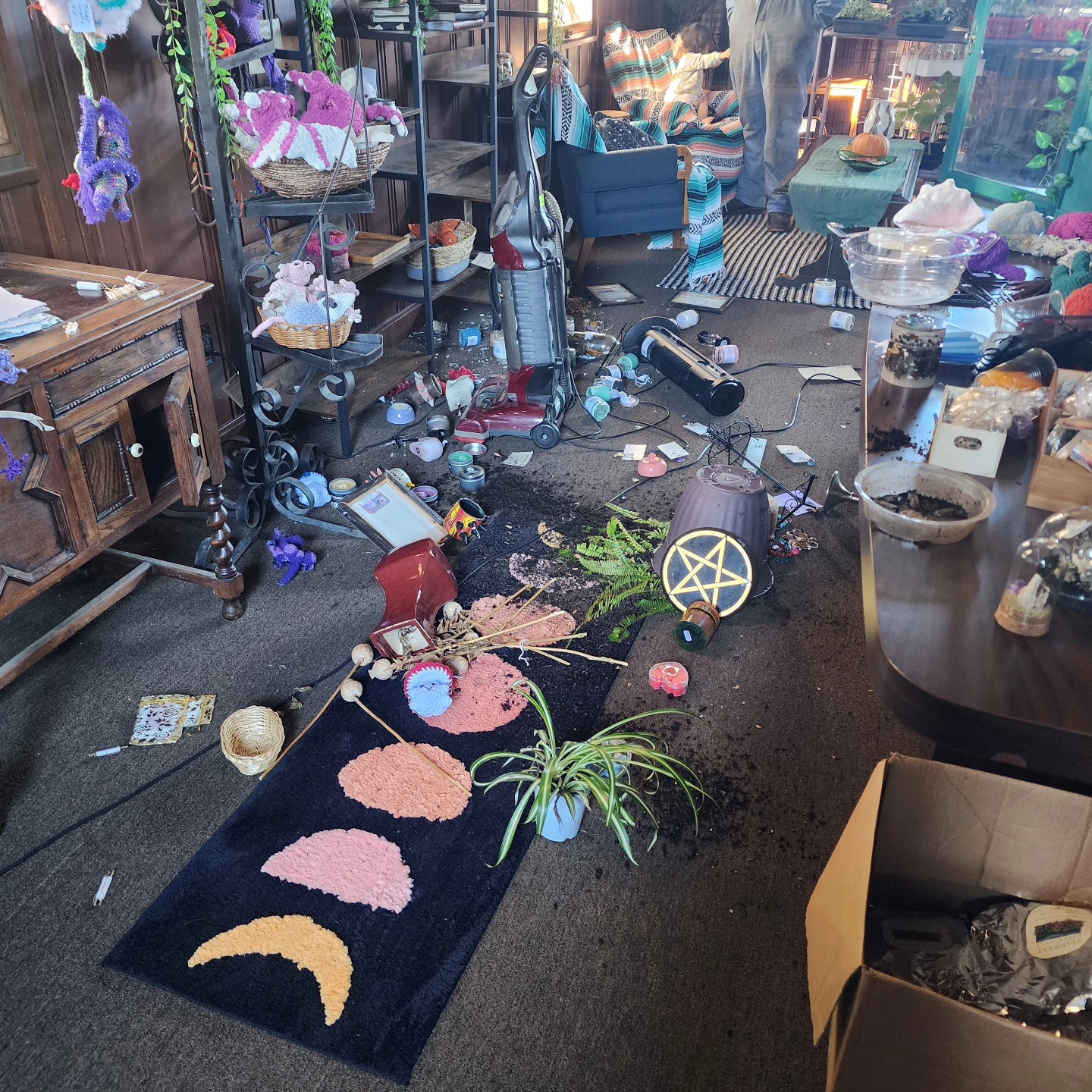 That sure was fun!
The store is a total mess and power is out here in Scotia. Today's gonna be... a good time for sure 🤣