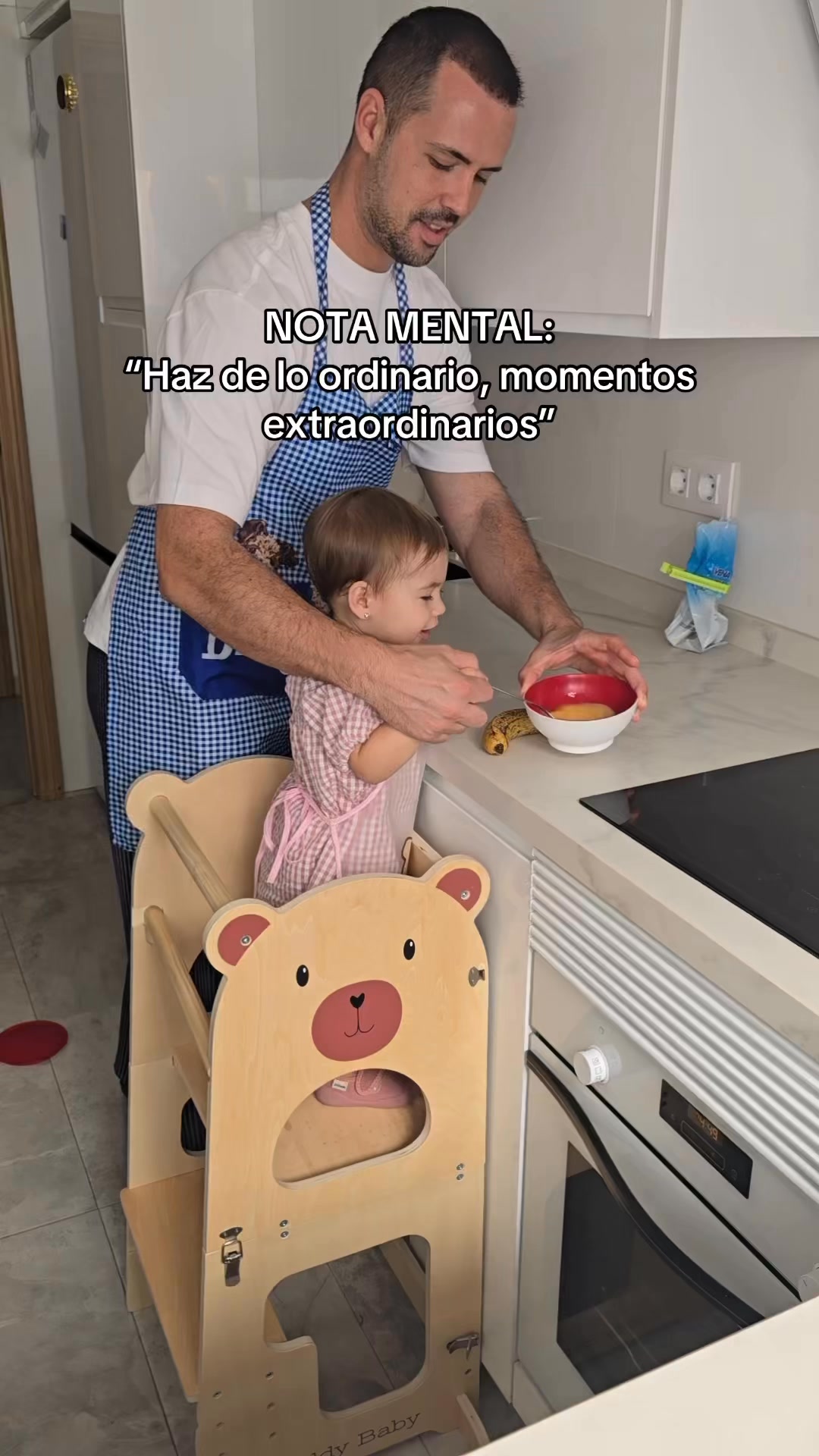 Compártelo con esos papis que necesitan leerlo. No lo olvides ❤️Los momentos más especiales con nuestros hijos son los que compartimos en el día a día 🥰 Hazlos especiales
Y si para cocinar con tu peque necesitas una torre de aprendizaje, la puedes encontrar en buddybabyworld.com ✨
Share this with those parents who need to read it. Don't forget ❤️ The most special moments with our children are the ones we share every day 🥰 Make them special
#buddybabyworld #torreaprendizaje #torreaprendizajemontessori #montessori #JugarYAprender