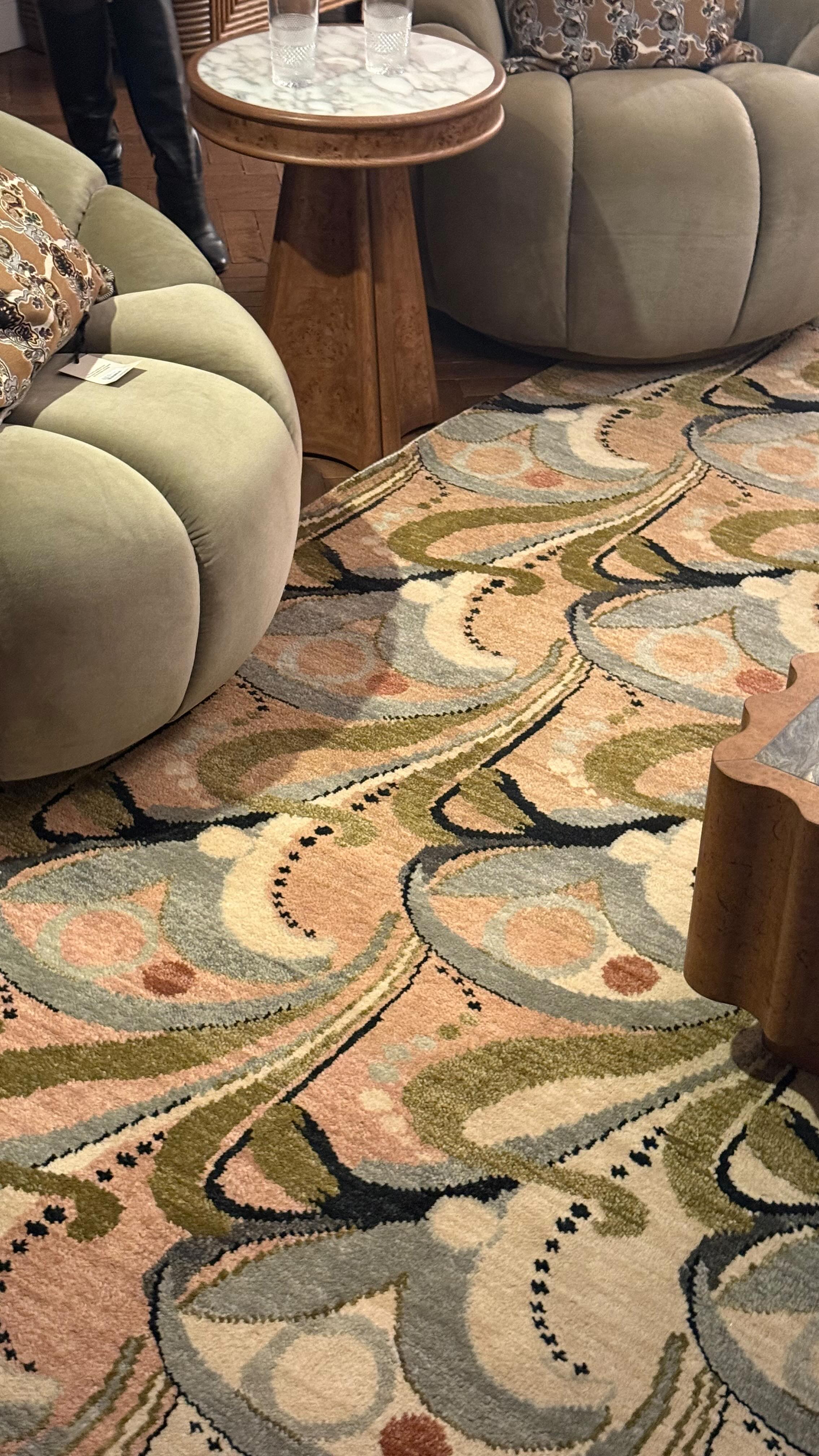 @sohohome : Endlich auch in Berlin.
Ich schätze die Marke seit Jahren: für die Materialien, die Texturen, den Stil. Jetzt gibt es den Store im Erdgeschoss des Soho House, und ehrlich gesagt war es auch Zeit.
Wer guten Geschmack hat, feiert mit mir 🥂
→ Mehr Interior Impulse in meinem wöchentlichen Journal. Link in Bio.
#interiordesignberlin #interiordesignerberlin #sohohouseberlin #sohohome