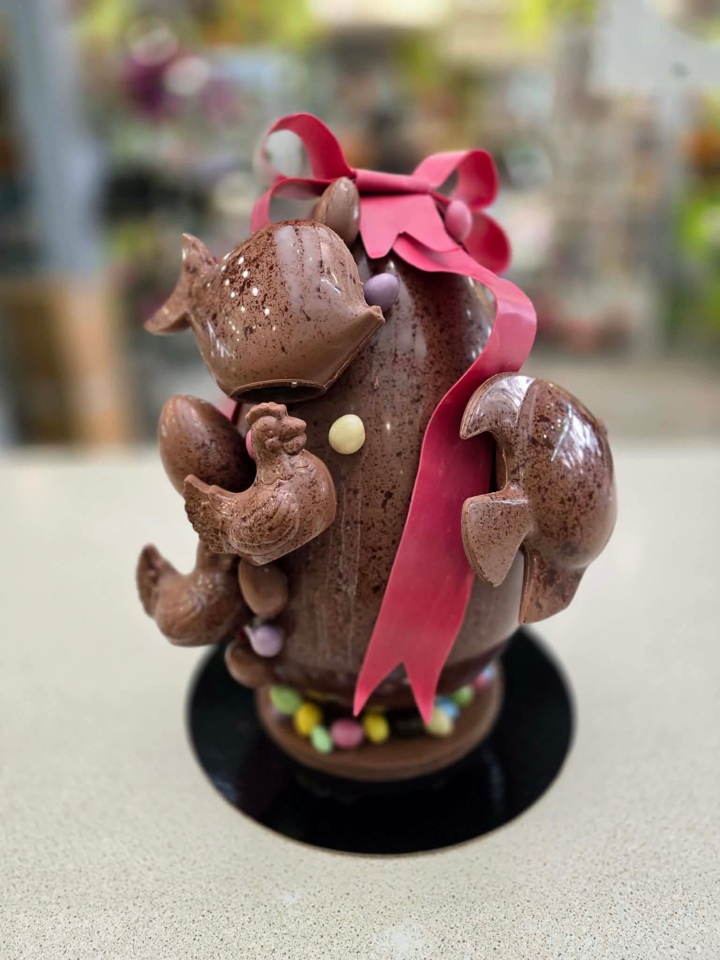 Le jeu concours de Pâques est toujours en cours ! 🐣
Avez-vous déjà tenté votre chance ?
Pour chaque achat en boutique, vous repartez avec un bulletin et une chance de remporter le magnifique œuf en chocolat qui vient de la boulangerie @maison.crosnier 🍫
(Plus vous passez en caisse, plus vous avez de chances de gagner 😊)
🗓️ Plus qu’une semaine
🎰 Tirage au sort le 5 avril
📞 01 64 90 14 29
#paques #arpajon #essonne #fleuriste #jeuconcours