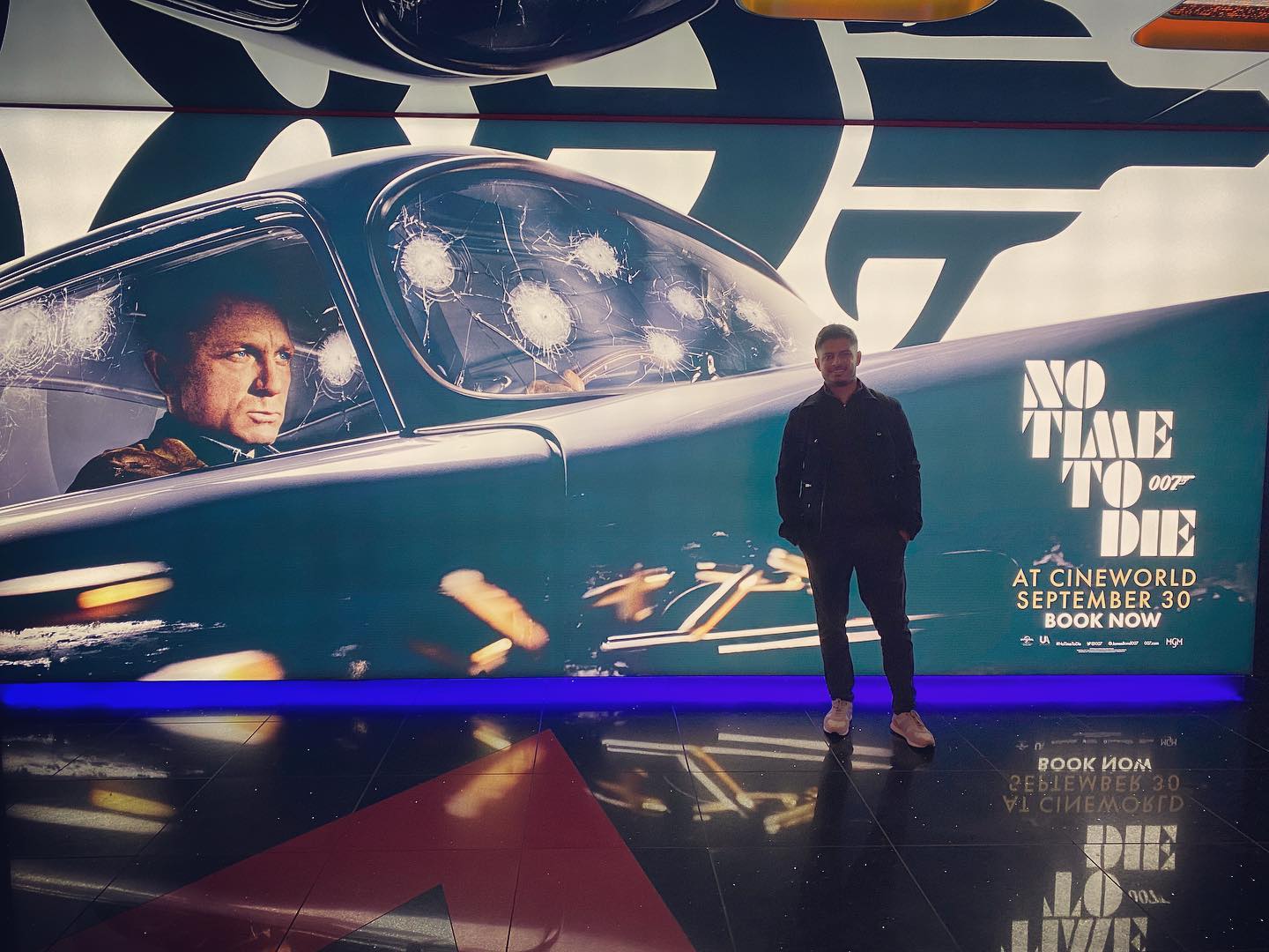 Thereโs just #NoTimeToDie
***
#007 #danielcraig #jamesbond #openingweekend #mi6 #bond25 #london #espionage #anadearmas #leaseydoux #ramimalek #naomieharris #lashanalynch #benwhishaw #ralphfiennes #jeffreywright #film #cinema #imax #bondvillain #licencetokill #spy #billieeilish #benwhishaw