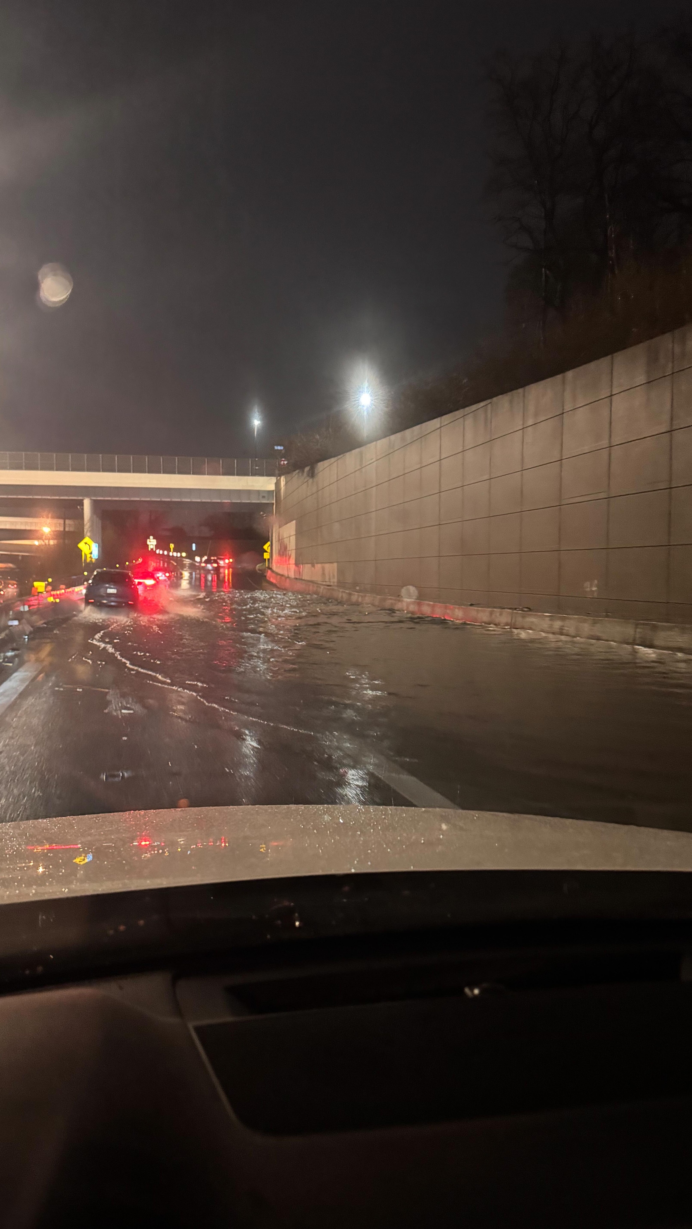 Please stay safe on the roads! Flash floods are no joke and DO NOT drive through too deep of water!! #ohio #laneyinohio #cleveland #weather