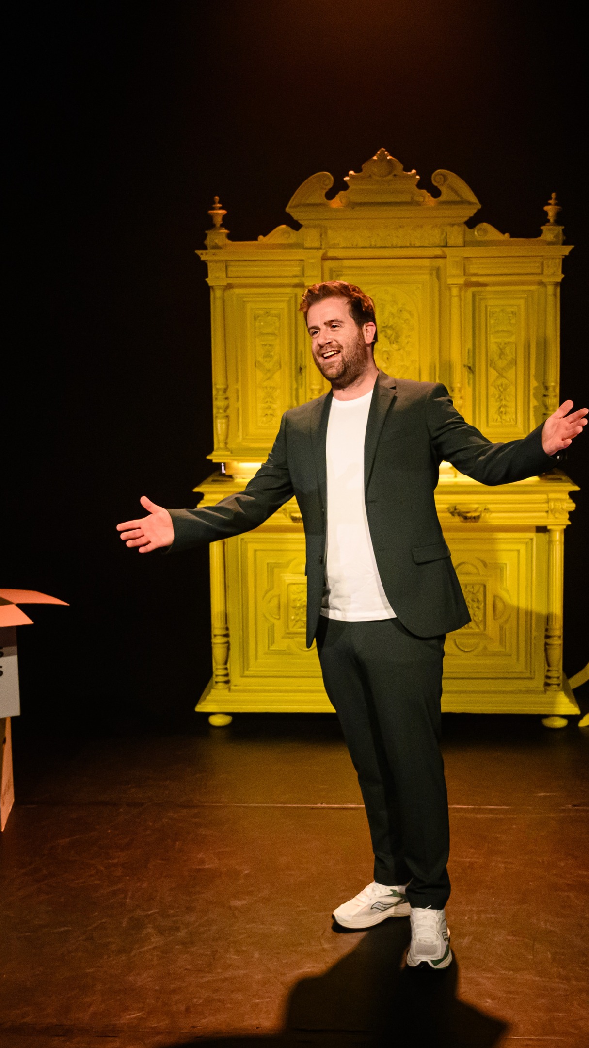 Martijn is nu nog te bewonderen in de musical @stoornisofmylife maar vanaf medio april t/m juni '26 is @martijnkardol weer terug met de reprise van zijn cabaretvoorstelling 𝗙𝗥𝗜𝗦. Mis deze laatste voorstellingen niet!
𝗔𝗣𝗥𝗜𝗟
𝟭𝟲 @theater_de_willem
𝟭𝟳 @isalatheater
𝟮𝟰 @bogerd_theater_films
𝟮𝟱 @theaterdepurmaryn
𝗠𝗘𝗜
𝟬𝟭 @parktheater
𝟬𝟵 @theaterhanzehof
𝟭𝟱 @kunstlinie
𝟮𝟬 @zaantheater
𝟮𝟮 @theaterdehofnar
𝟮𝟯 @theater_swanla_zevenhuizen_zh
𝟮𝟴 @mozaiekwijchen
𝟮𝟵 @westlandtheaterdenaald
𝟯𝟬 @diligentiapepijn
𝗝𝗨𝗡𝗜
𝟭𝟵 @ssbutrecht
𝟮𝟱 @stadsschouwburghaarlem