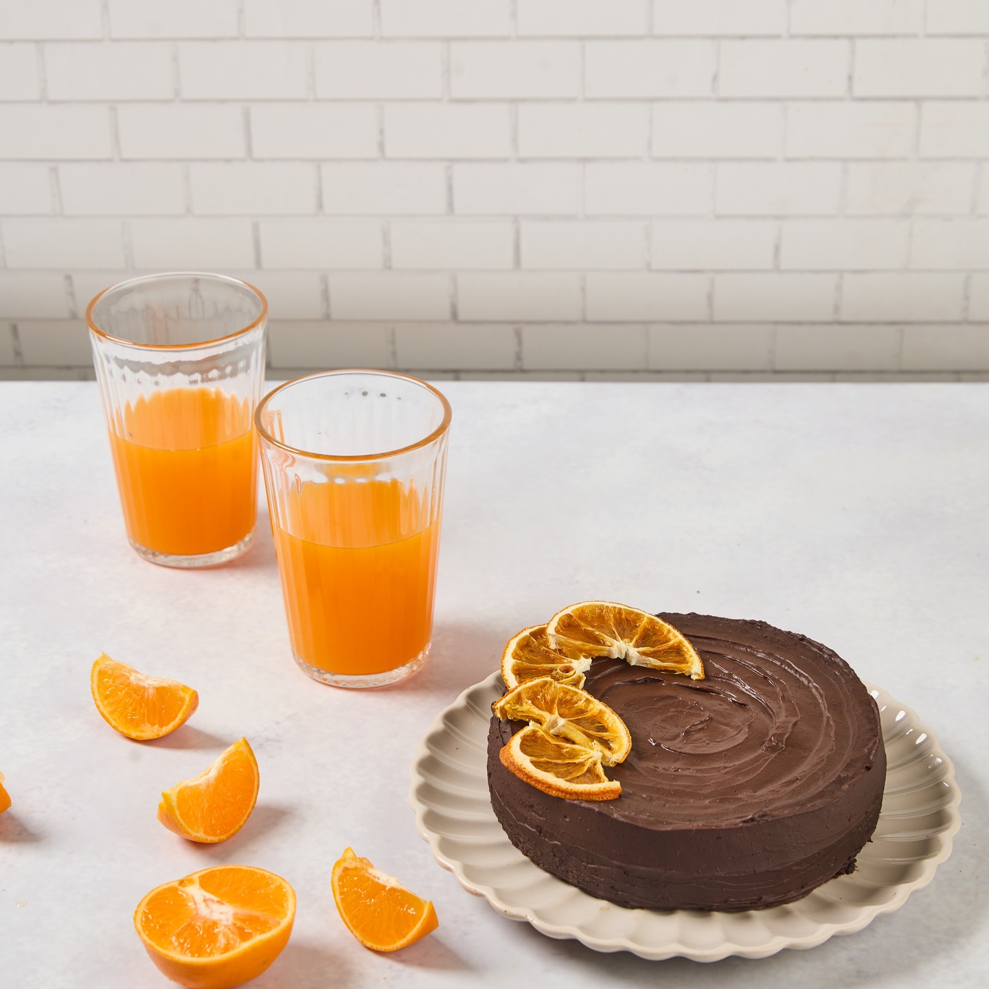 Our Tangerine Man...made with fresh orange juice, cacao powder and some real chocolate ganache.
To preorder - wasapp us 97693762040
#preservativefree#norefinedflour#healthybakes#vegan#wholesome#freshlymade#preorderonly#indulgent#desserttherapy#cleansweets#guiltfree#plantbased#healthier#conscious