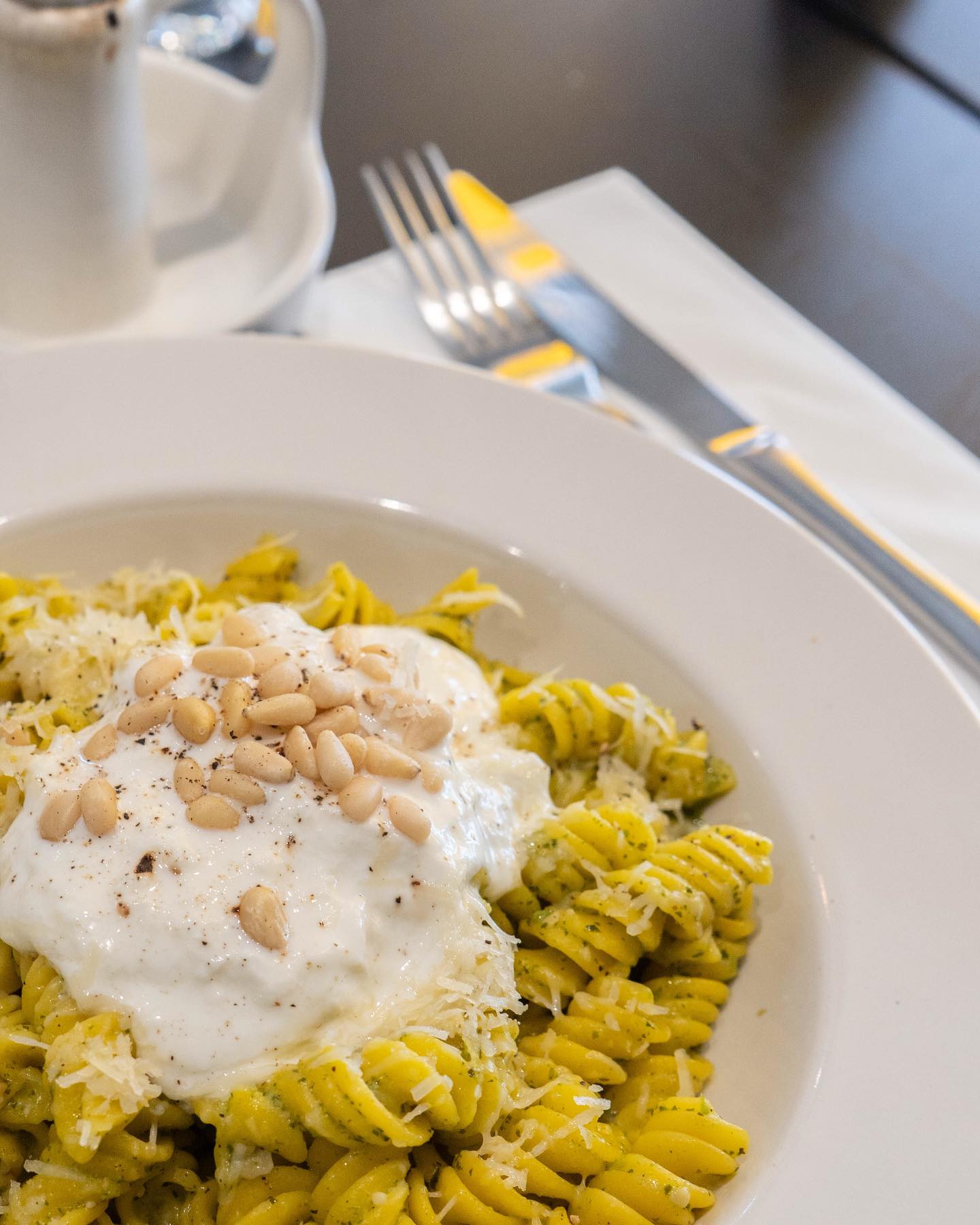New week, same obsession 🇮🇹
Fresh pasta, creamy burrata, a touch of pesto…
Monday never tasted this good.
Join us for lunch and start your week the Italian way ✨
#mondayfood #italianlunch #kensalrise