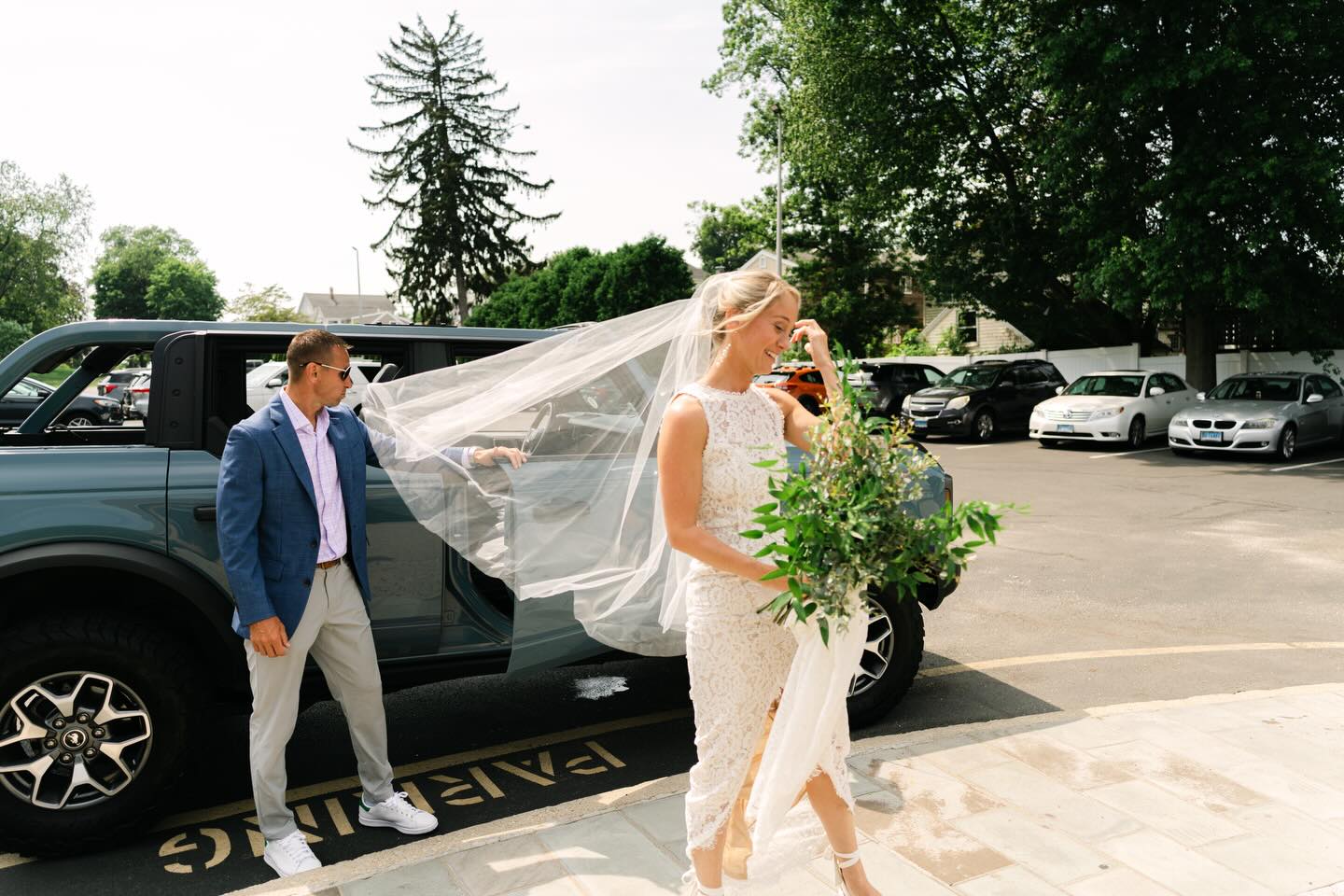 The veil in the wind, the sunshine on her shoulders, and a love story stepping into its next season 🌿🤍
🌸Hello, spring… we’ve been waiting for you.
#hellospring #spring2026 #weddingseason #weddingplanners #wearereadyforyou