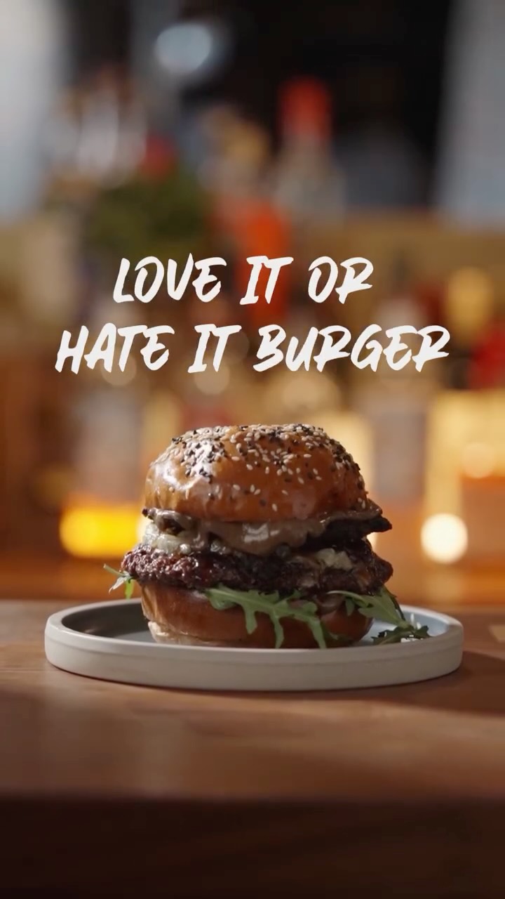 Dry-aged smashed beef.
A soft bun.
Then things start getting interesting.
Black garlic & marmite mayo.
Gorgonzola.
Black pudding.
Red onion jam.
This is The Hate It Or Love It.
Some call it genius.
Others think we’ve gone too far.
So be honest…
Are you Hate It or Love It? 👇