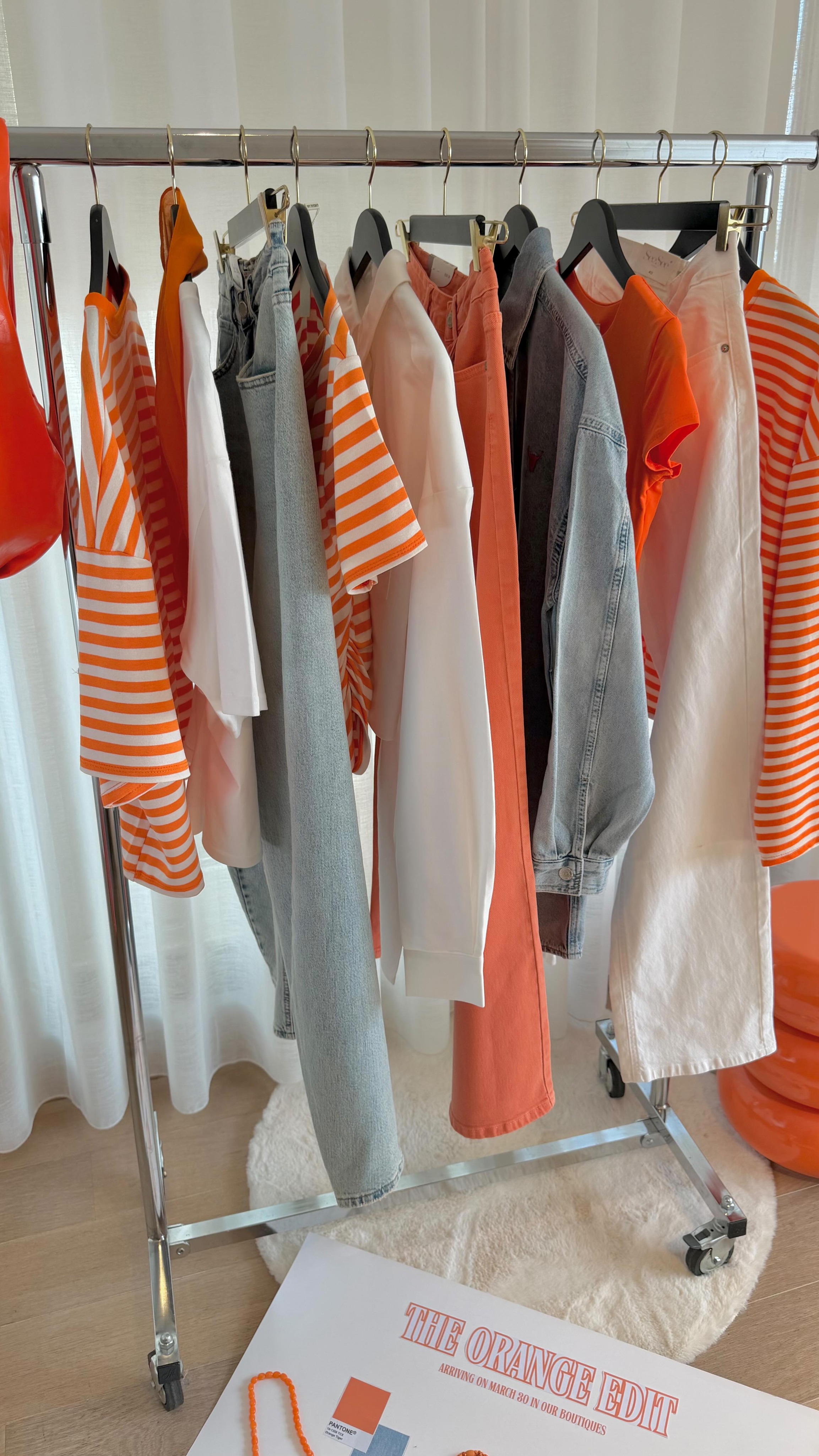 Get ready cause our Orange Edit is here to celebrate Kingsday with you! 🥳🧡
Tomorrow available in our boutiques! 🫶
#kingsday #kingsdayoutfits #koningsdagoutfit #koningsdag #ootd