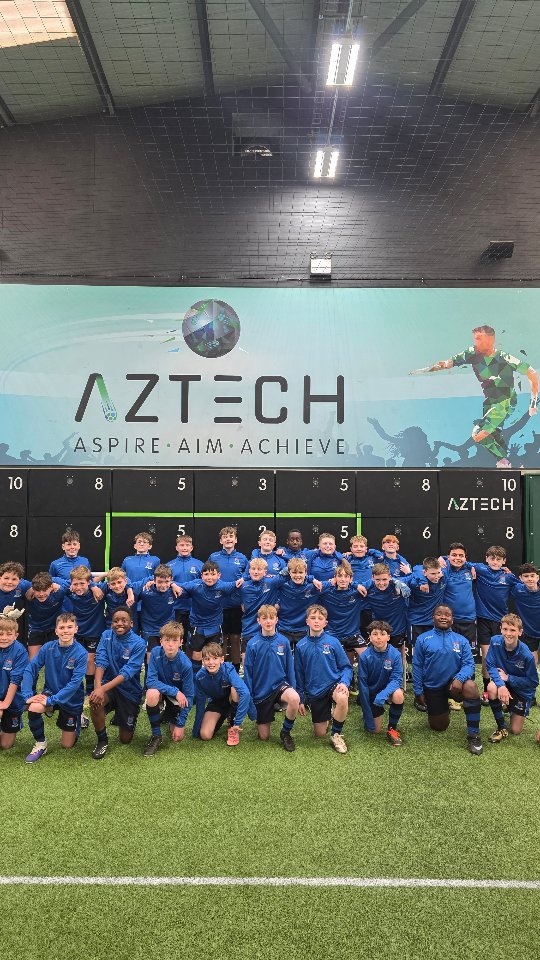 Year 7 Spring Sports Tour β Guernsey π¬π¬ β½πβ³
A first tour for many of the group, and the boys impressed both on and off the pitch throughout.
A big squad of enthusiastic Year 7s who showed great effort, a positive attitude and represented De La Salle College very well.