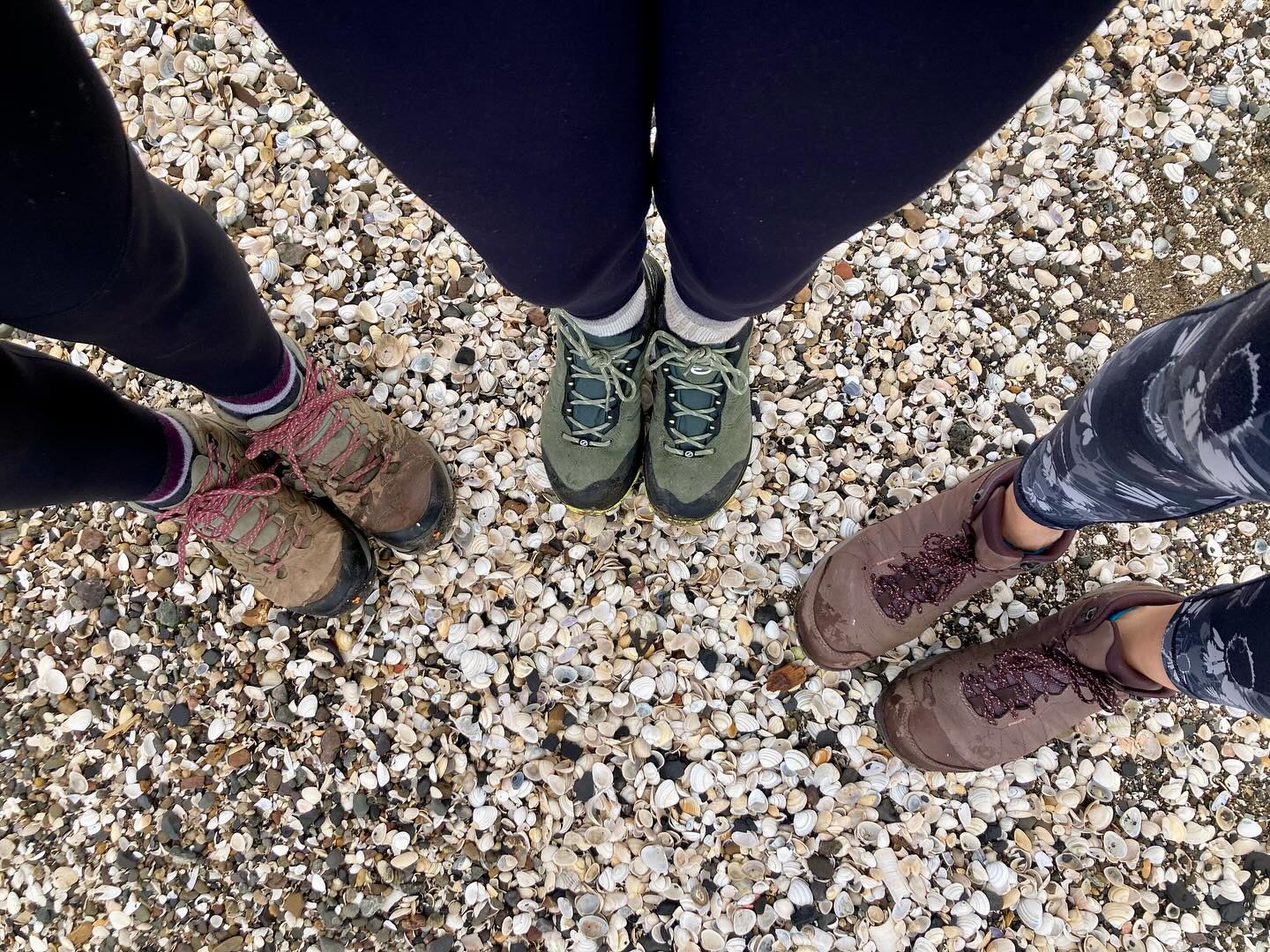 Training for the @kiltwalk has been building up over the last few weeks and yesterday was the longest walk yet! 15miles - train to Irvine and walk back home. We were lucky with the weather until Prestwick and then we were battered🌧️💨 The best walking teammates with great chat and encouragement ❤️ We are fundraising for the wonderful @ayrshirecs and the link to donate is:- https://www.justgiving.com/page/leona-stewart-5?utm_medium=FR&utm_source=CL&utm_campaign=lc_frp_share_transaction_fundraiser_page_donation_received_-_nth_donation @wendy.short.52 @lindasingh66