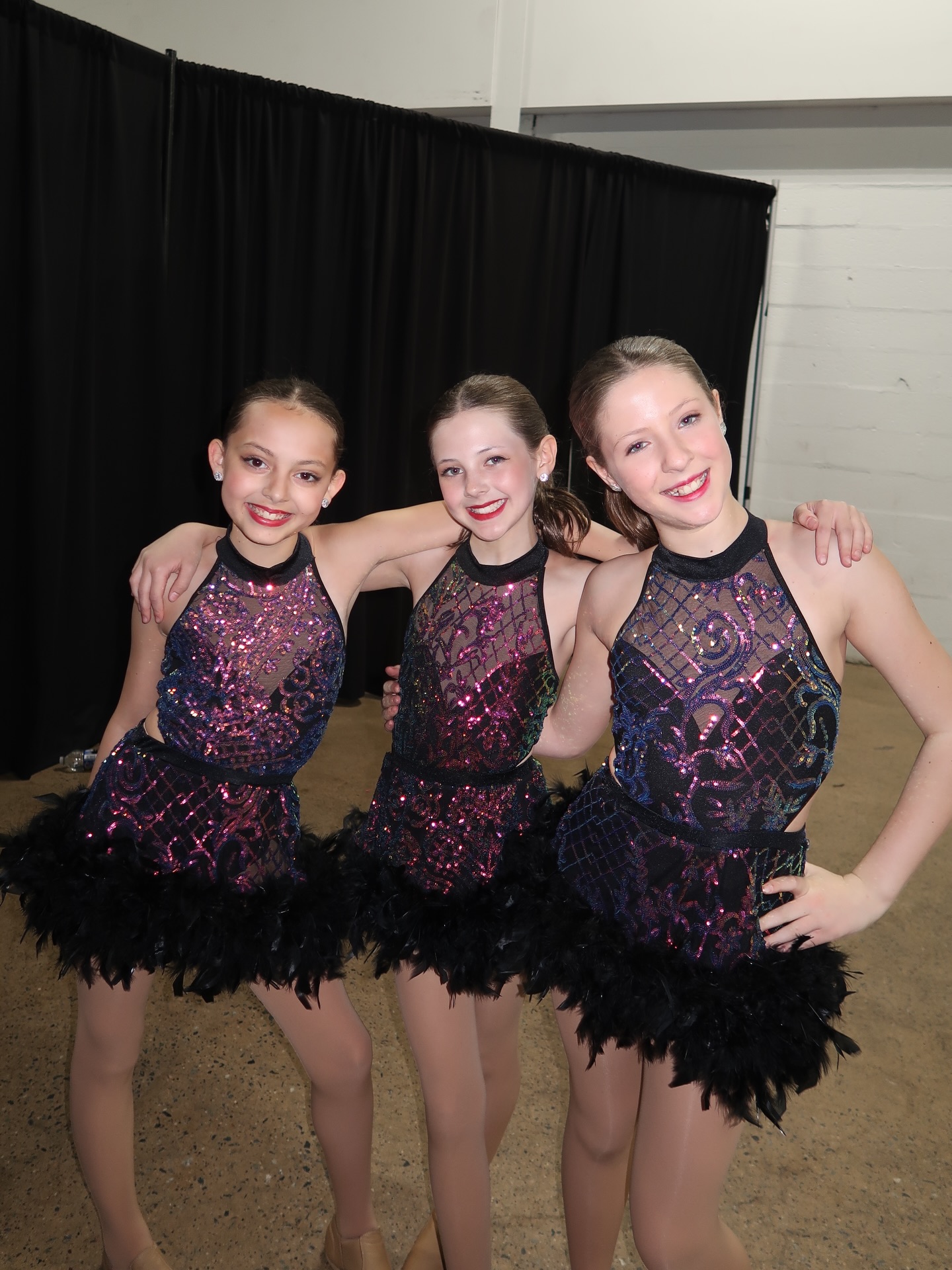 A look back at more moments from this past weekend at Beyond the Stars with our MindBodyArt ACE Dance Team💙✨
#MindBodyArt #MBA #MBAACEDanceTeam #ACEDanceTeam #ArtistsCommittedtoExcellence