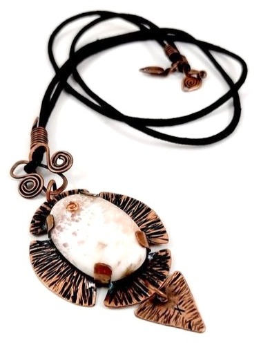 From the archive: Whammer hammer textured Copper Pendant with Howlite gemstone on black cord. ❤️
