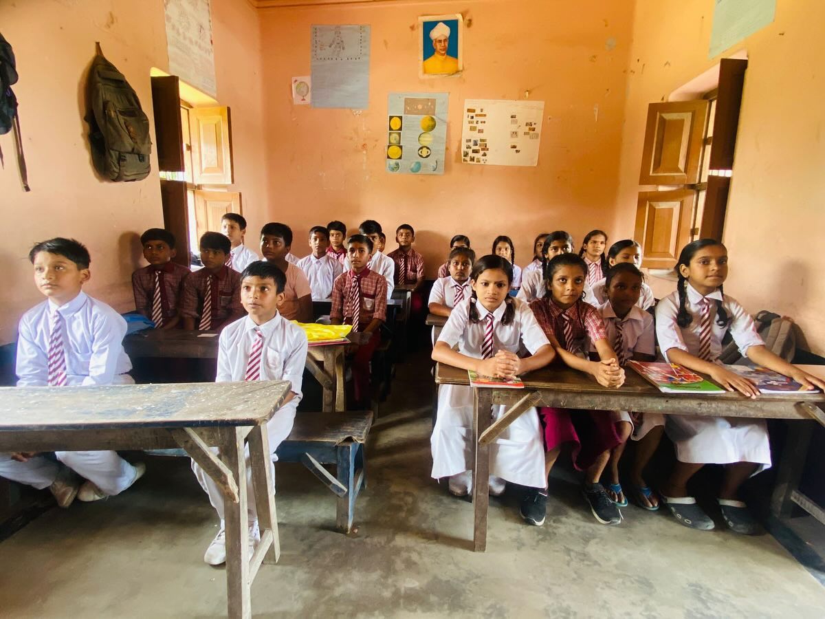 Foodshaala is thrilled to announce the launch of the #FoodFunda program for the first time in Bihar. We are conducting the program in partnership with GK Academy, to empower students with the knowledge and behaviour change tools to start eating healthier.
Why Bihar? Bihar has one of the highest number of malnourished children in the country. We believe every child should have access to knowledge about food and nutrition. And through our program, we hope to reach children that need us the most and make a difference.
To stay tuned with our activities and explore ways to contribute to our cause, visit www.foodshaala.org
#foodshaala #foodeducation #nutrition #healthyeating #health #students #bihar #childnutrition