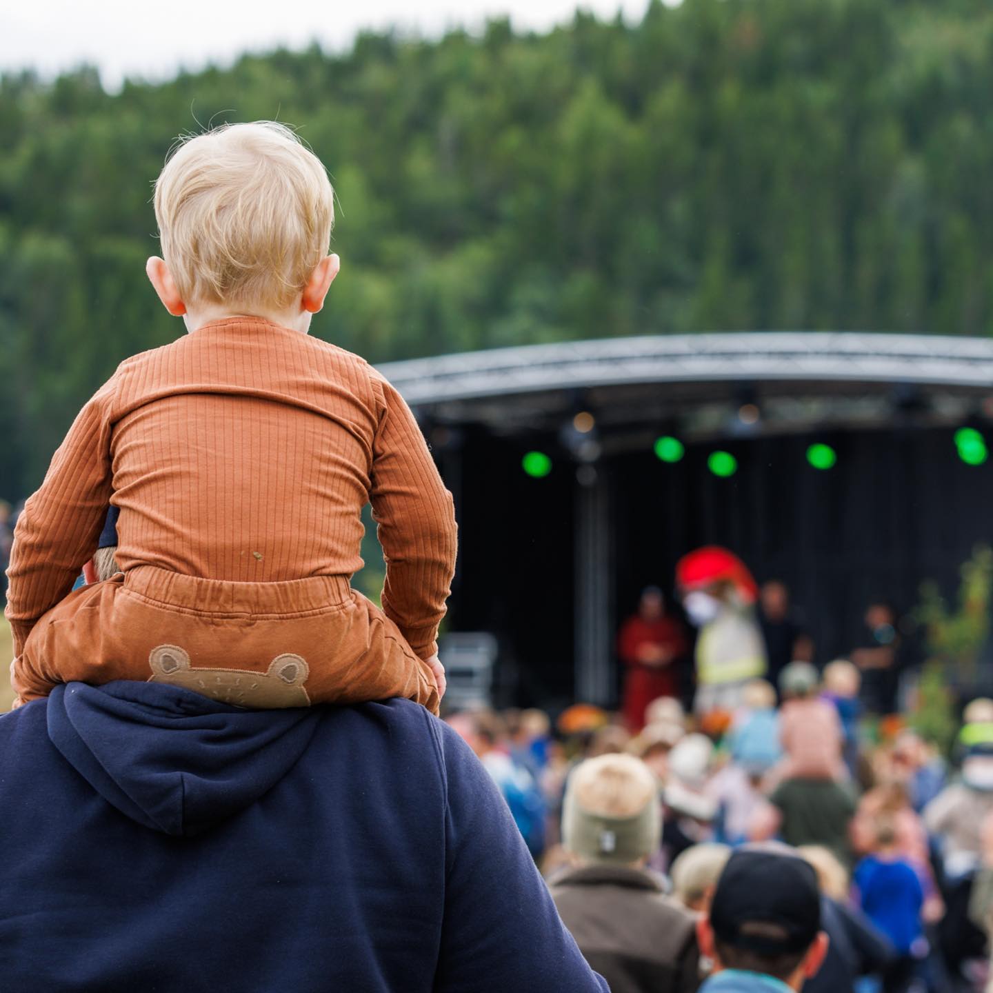 📸 TUSEN TAKK til alle besøkende, utstillere og frivillige som bidro til at #Agrisjå2023 ble fylt med store og små opplevelser!💚
Ta en titt og se om du ser noen du kjenner🤗