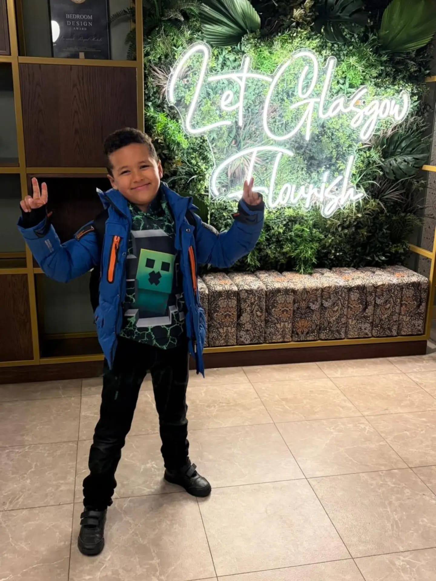 Good luck to Jason at his face to face casting today for a commercial 🤞
#proudagents #scottishactor #scottishmodels #scotlandmodelagency #casting