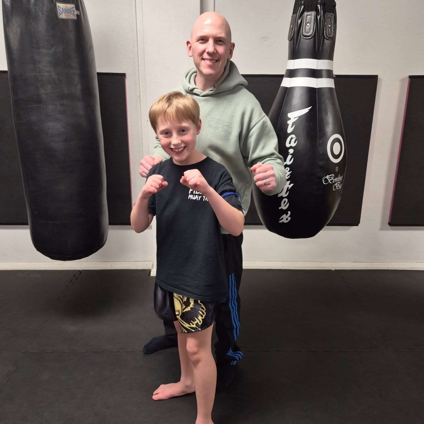 ๐๐ผ BIG well done to our Fierce Junior's who received Pra Jiads recently, blue ๐ for ONE year, black ๐ค for TWO years, red โค๏ธ for THREE years commitment to training, and red and black โค๏ธ๐ค for their first interclub ๐๐ป
What is the Pra Jiad?
Muay Thai fighters wear fabric armbands known as Pra Jiad. Pra Jiads are believed to grant good luck to the wearers with origins tied to the ancient times when the country was constantly at war. The armbands were usually fabric torn off a mother's dress and tied around the arms. The symbolic act represented a mother's blessing for the safety of the wearer.
Worn on one or both arms, they are now made with fabric, rope or a combination of both materials.
Pra Jiads are looked upon as sacred objects and should be treated with respect at all times. They are handled with care and must never be dropped, stepped on or over. The traditions of Muay Thai are what make the sport distinctive and special - it is truly one of the most enchanting combat arts in the world.
#commitment #muaythailife #muaythaikids #FierceFamily #muaythaigym