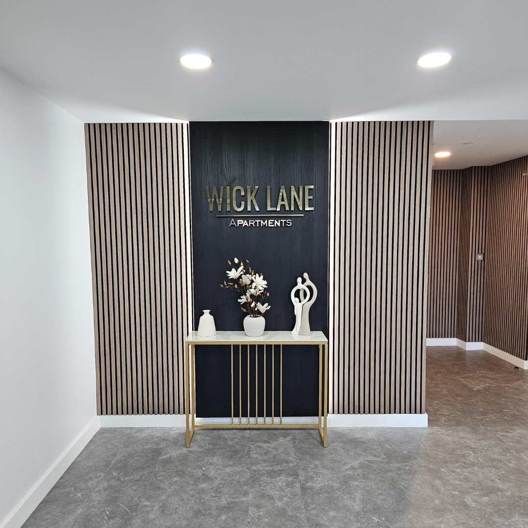 We are thrilled with this recent lobby remodel at Wick Lane Apartments, completed by local contractor Admo. Swipe for before ➡️ after.
We do our best to use trusted regional suppliers and, where possible, support local businesses, and we are very happy with the final result. The space has been transformed from a dated and bland lobby to a slick entrance foyer. With wooden panelling, updated flooring, and clever strip lighting completely modernising the area, residents can step off the street into a tranquil space for a moment of calm as soon as they enter the building.
#Refurbishment #PropertyManagement #LondonBlockManagement #Bow #London #BuildingRefurbishment