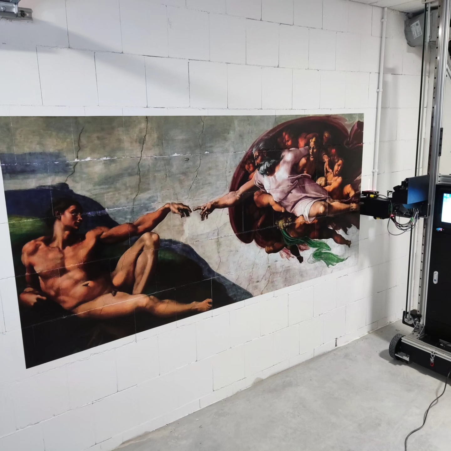 Transform your wall with arts !
Wall Printing
WhatsApp 07916 354065