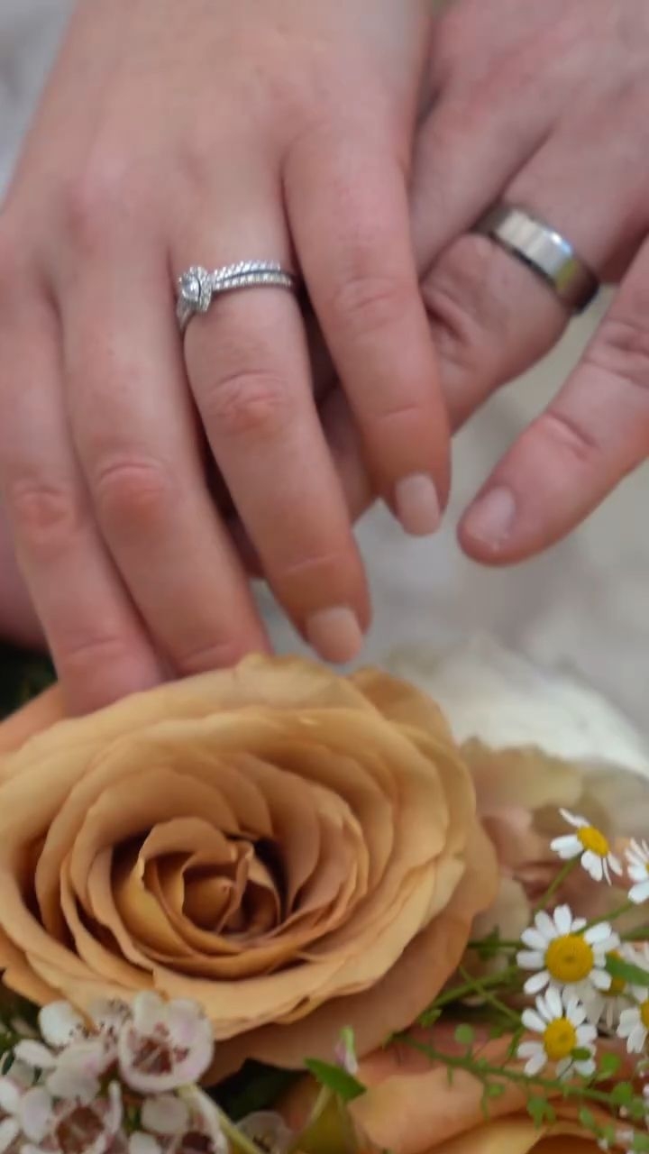 I keep saying that I am there on your day to capture it all how it goes naturally.. Although it is so important to step aside and take a moment! So everything can sunk in, so you two can appreciate each other and what you have done for one another today. This is about you two! About celebrating your love.
It might look posed, but it isn't. These are my couples, happy loving people, who have been taken aside from the rest to be there for a minute, to spend it as A COUPLE. The very people who caused this celebration to happen. And this is so beautiful!
Thank you to all for trusting me to capture your love celebration! 🤍