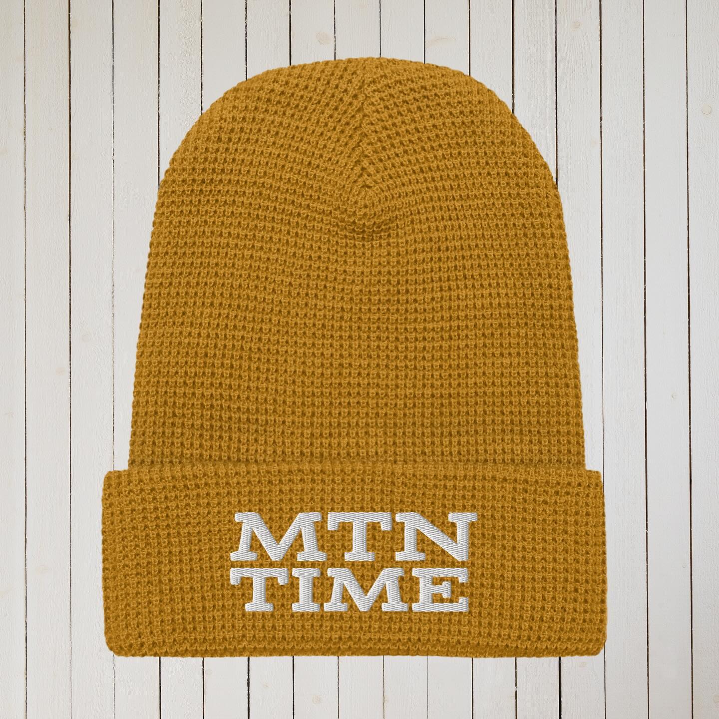 Warm you noggin mountain style #mtn #mtntime #mtntimeisthebesttime #mtntimezone #crosshatchdesignco