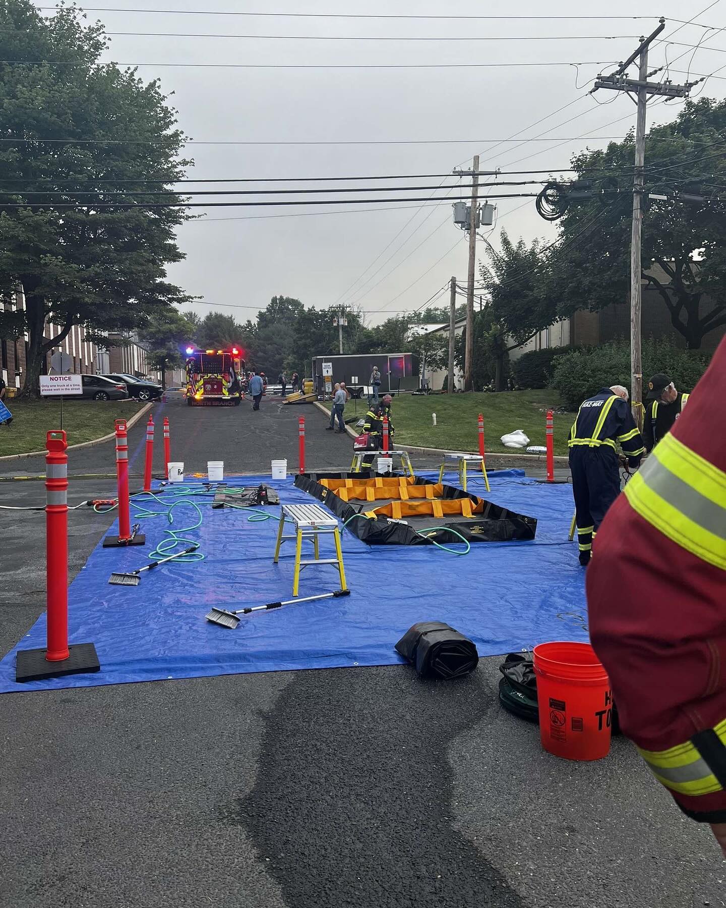 Just after 4am, North Branch responded to a reported explosion at local business inside our industrial park. Chief, Deputy Chief, Engine 3, Engine 8 & Ladder 49 made the initial response alongside our mutual aid partners, EMS resources and Hazmat representatives. Crews confirmed that an explosion occurred, stretched a protective hose line, began air monitoring and assisted with the decontamination process. Hazmat representatives began mitigation and ensuring there was no further threat. NBVFC operated on scene for about 6 hours.
Assisting on scene:
Branchburg Rescue Squad
Branchburg Police & OEM
Somerset County Hazmat & Coordinators
Country Hills Fire Company
Readington Fire Company
Bradley Gardens Fire Company
Whitehouse Fire Company
Whitehouse Rescue Squad
Robert Wood Johnson ALS/BLS
Raritan Borough Fire Department