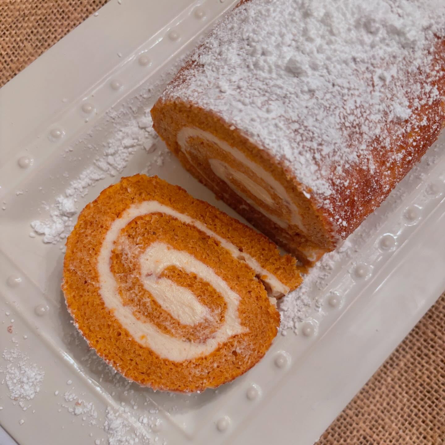 Got to check off two things on my bake try list Pumpkin roll and Cinnamon raisin bread!! And I guess there was a strategy I really wanted to check off🌀
Pumpkin roll recipe I used: https://pin.it/77efEsbmu
(Tip: add pumpkin spice in the cream cheese icing!!)