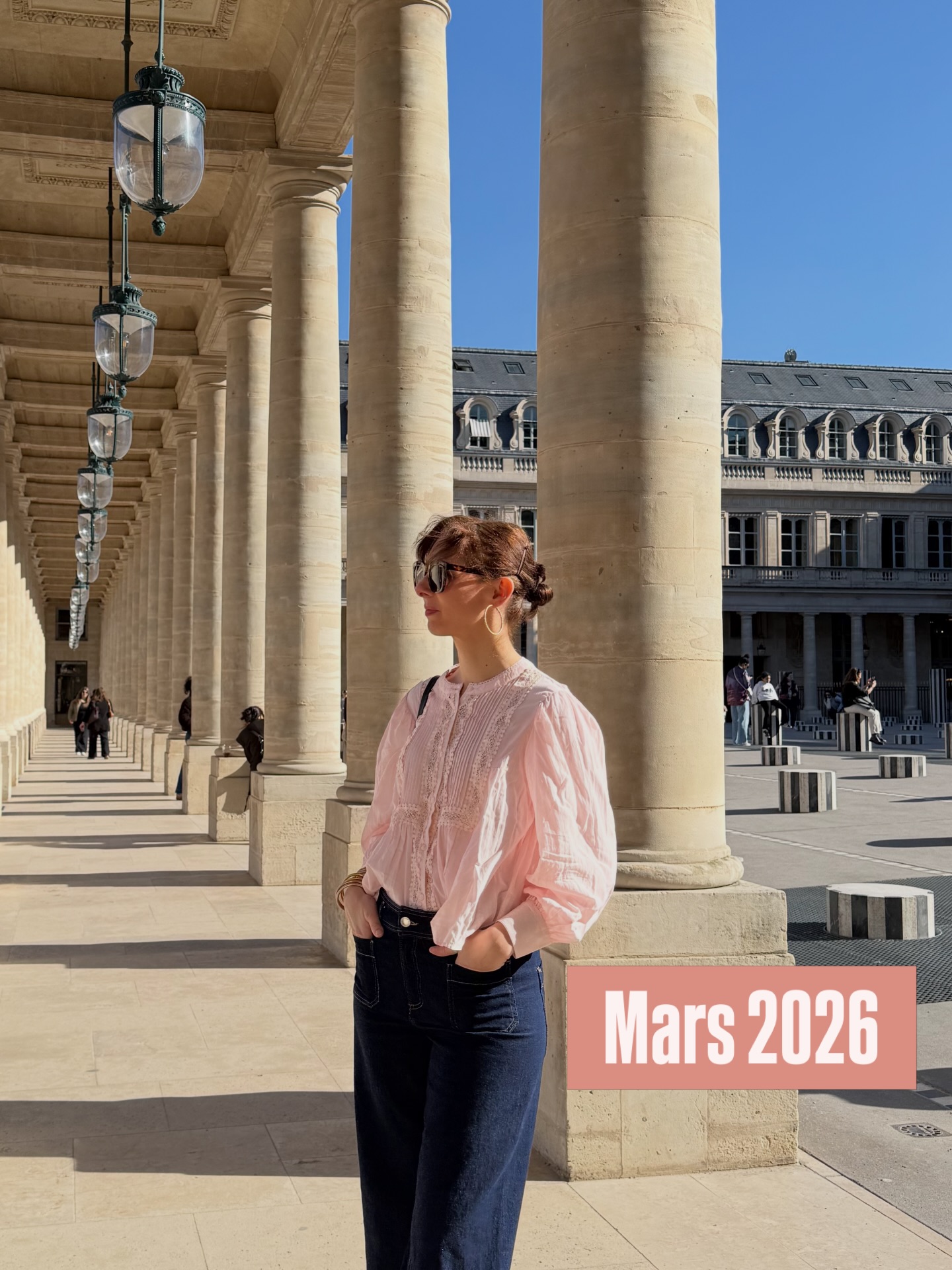 Mars vibes ✨
que la lumière revienne,
que les fleurs et les bouclettes réapparaissent,
que les projets naissent 🪷🙏🏻
que l’art et le beau agissent comme un soin.
Mars 2026 ou le pouvoir de la manifestation ✨💓
#leskarnetsdemel #arttherapie