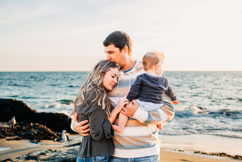 Behind every family photo is the story of who you are.
When my friend took my portraits, I was reminded that I deserve to be seen, and so do you.
Let's capture your story, just as it is.
Comment 'Story' so we can chat about how you want to be seen in your family portraits.