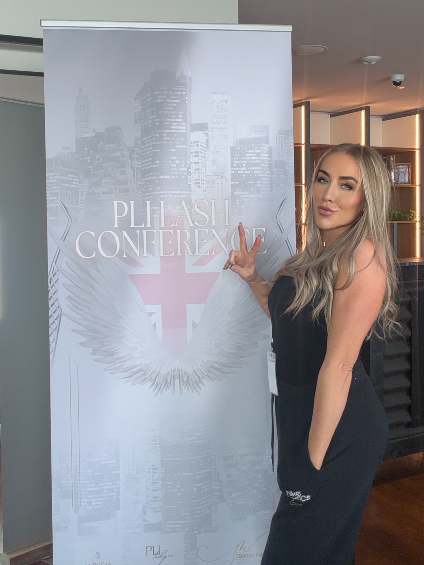 This weekend reminded me just how far I’ve come 🥲✨
Going to a lash conference, networking, learning, growing… I felt so proud of myself and my business. KK BEAUTY is truly blooming 🌸
Last year, most of my loyal clients know I had to battle through a very deep place… and showing up wasn’t always easy. But I kept going. I kept building. I didn’t give up.
And now I’m here… growing, evolving, and stepping into a new level 🤍
But honestly… none of this would be possible without YOU — my amazing clients. Your support, your loyalty, your trust in me… that’s the reason I get to live this life and keep building my dream.
Every appointment, every message, every booking… it all means more than you know.
Big things are happening…
✨ Website update goes LIVE tomorrow
✨ Training courses now available to purchase with Clearpay
This is just the beginning 💭
I’m so proud. I’m so grateful. And I’m just getting started.
Thank you for being part of my journey 🤍