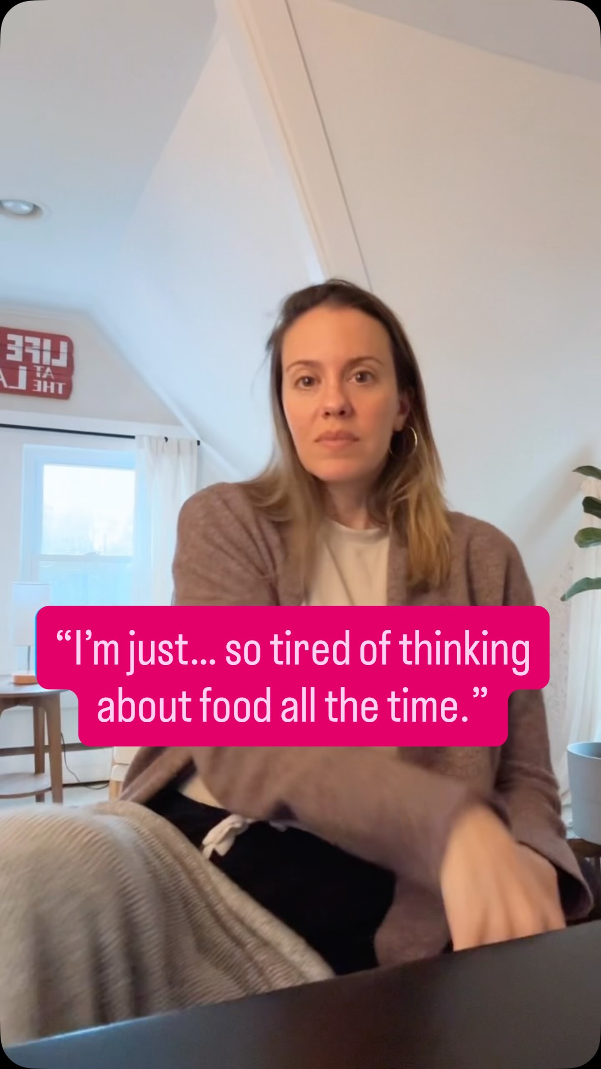 I hear this more than you’d think.
Because when food feels like constant planning, worrying, second-guessing… it’s exhausting.
And while food allergies do require attention,
they shouldn’t take up every ounce of your mental space.
We can work on that.
More systems.
More confidence.
Less noise in your brain around every meal.
It doesn’t have to feel this heavy forever.
DM me to chat. 🩵🩵
#nutrition #mentalhealth #diet #parenting #burnout