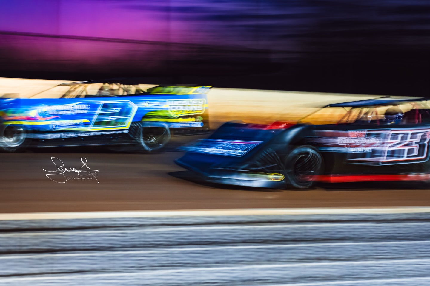 anyone can freeze a shotโฆ
whip panningโ that shit will humble your skill just as fast as the subjects youโre capturing
growing frame by frame ๐๐ธ
#motorsportsphotography #dirttrackracing #dirttrack #racephotography #winchesterspeedway