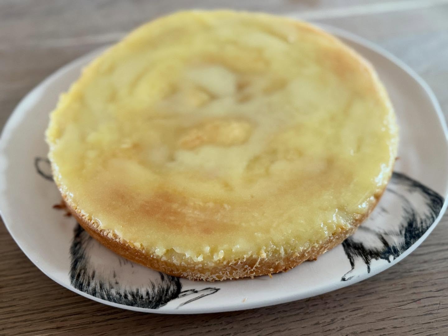 Murtener Nidlechueche, Schweizer Spezialität #backtastisch #nidlechueche #murtenernidlechueche #schweizerspezialitäten #hefegebäck