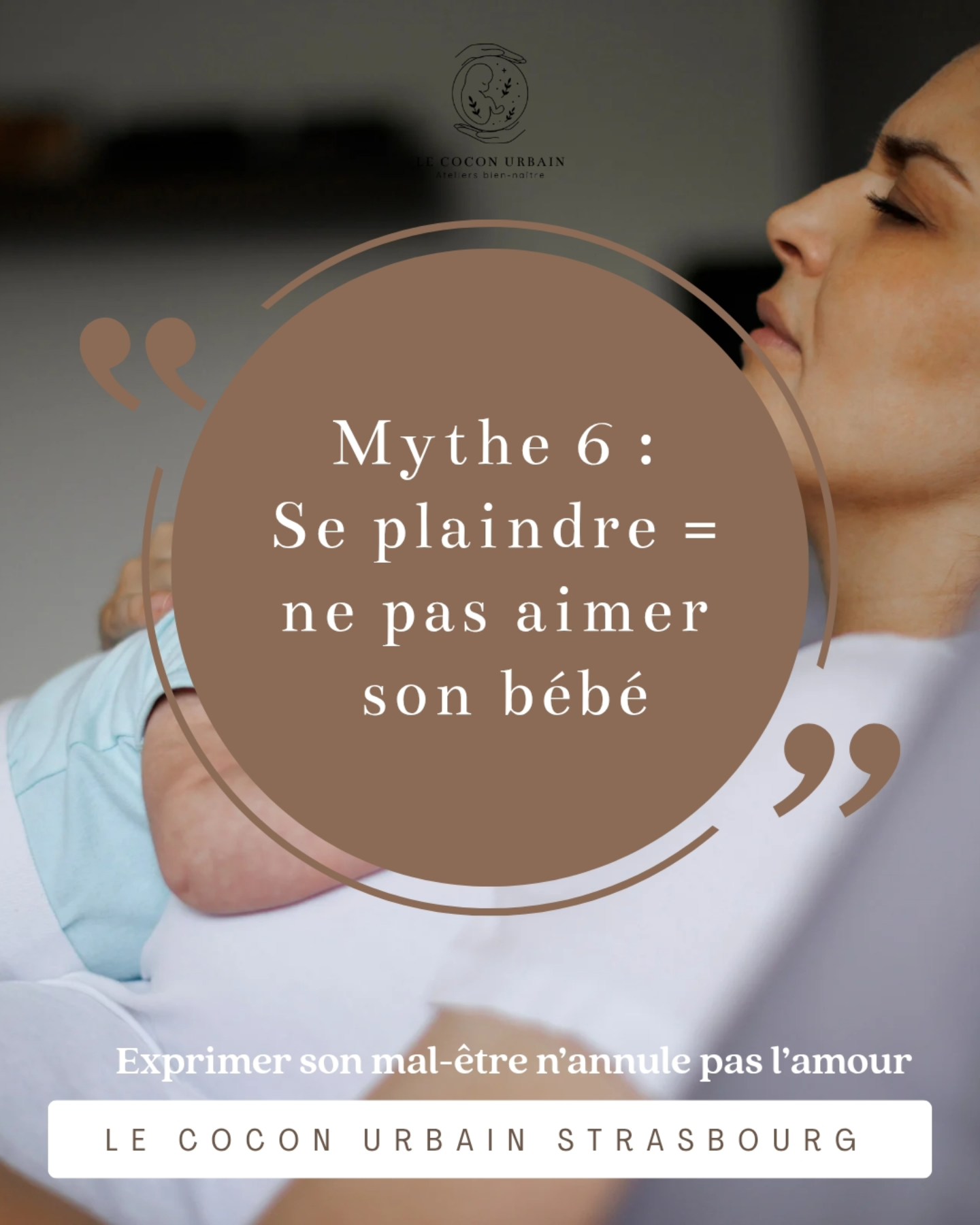 Tu peux aimer ton bébé plus que tout…
et parfois ne plus te reconnaître.
Tu peux être pleine de gratitude…
et ressentir du vide, de la colère, de la fatigue extrême.
💔 On t’a peut-être fait croire que te plaindre, c’était un manque d’amour.
Mais ce n’est pas vrai.
🧡 Parler de ce que tu traverses, c’est demander de l’air, pas rejeter ton enfant.
C’est te respecter, pour pouvoir continuer à aimer, jour après jour.
Et ça, c’est du courage. Pas une faute.
📣 Ici, tu peux dire si c’est dur. Tu peux déposer ce que tu portes.
Parce que l’amour n’annule pas la souffrance. Il coexiste avec elle, parfois dans le silence.
Mais tu n’as plus besoin de te taire.
💬 Tu as déjà ressenti cette tension ? Tu peux en parler ici. Je te lis.
#monpostpartum #allaitement #maternitésansjugement #mythespostpartum #PostPartum
#postnatal #maman #viedemaman #liendattachement #instinctmaternel #grossesse #accouchement #depressionpostpartum #babyblues #mumlife #mythe #injonction #chargementale #parents #parentalite #strasbourg #matrescence #maternite #ambivalencematernelle #culpabilitematernelle #tabou