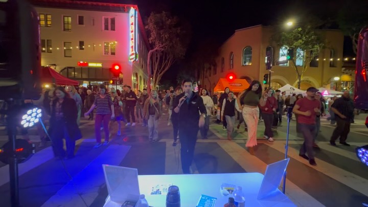 Meet us at the market!
Today we will be at the iconic SLO Farmers market! 🧑🌾
Come and see us for free dance lessons, prizes, and so much more!
We will be right outside of Bath and body works in case you’re looking for us!
See you there!