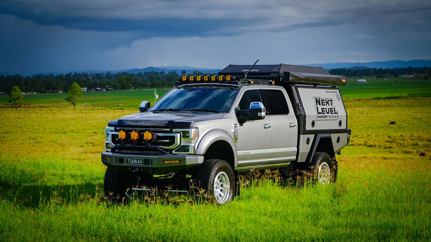 Like fine wine, this truck gets better with age 😮💨
#nextleveltrucks #bajadesigns #gworks #alumiduty