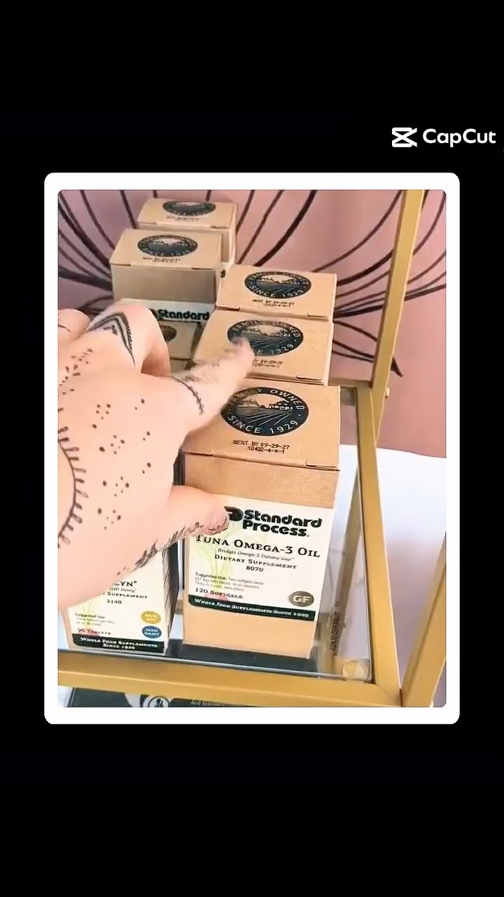 🐟✨ Meet a wellness staple that’s been trusted since 2005…
Tuna Omega-3 Oil — your daily dose of powerful, natural support 💧
Packed with essential fatty acids DHA + EPA, this little powerhouse helps fill the gaps in your nutrition so your body can function at its best—every single day.
💫 Why your body loves DHA:
• Supports a healthy inflammatory response
• Nourishes your nervous system
• Promotes glowing, healthy skin
• Essential for baby’s brain + eye development during pregnancy & lactation
Simple. Pure. Effective.
Because feeling good starts from within 🤍
#Omega3 #HolisticHealth #WellnessSupport #HealthyFromWithin #HolisticRoseWellness