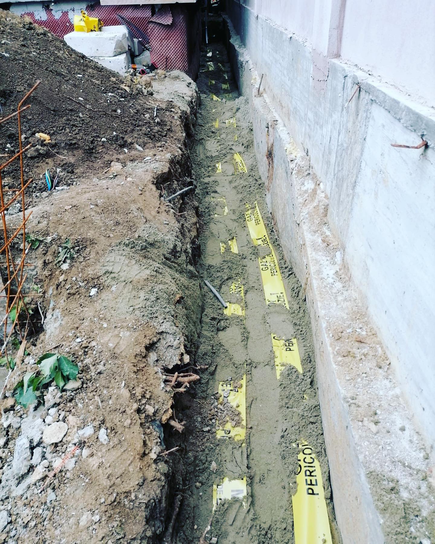 Instalație de gaz îngropată
Anul acesta ne-am autorizat să vă oferim și acest serviciu.