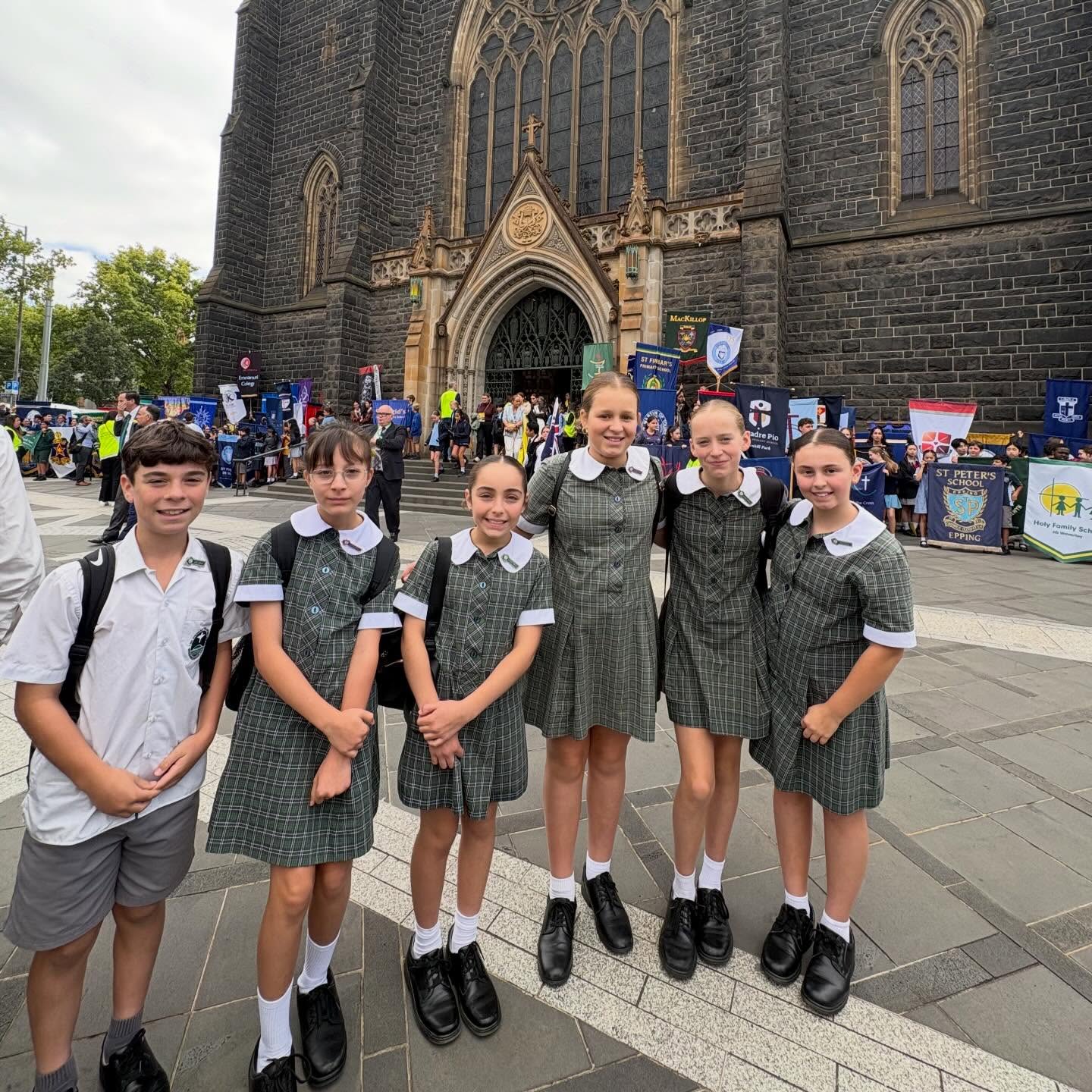 How wonderful for six of our school leaders to attend today’s Catholic Education Week Mass at St Patrick’s Cathedral.
Vienna, Niamh, Lewis, Elissa, Ariane and Lara represented our school with great pride. They conducted themselves with confidence, responsibility and reverence in every aspect of the day.
It was a privilege for St Thomas to be part of such a significant event, with more than 2,000 MACS students and staff in attendance.