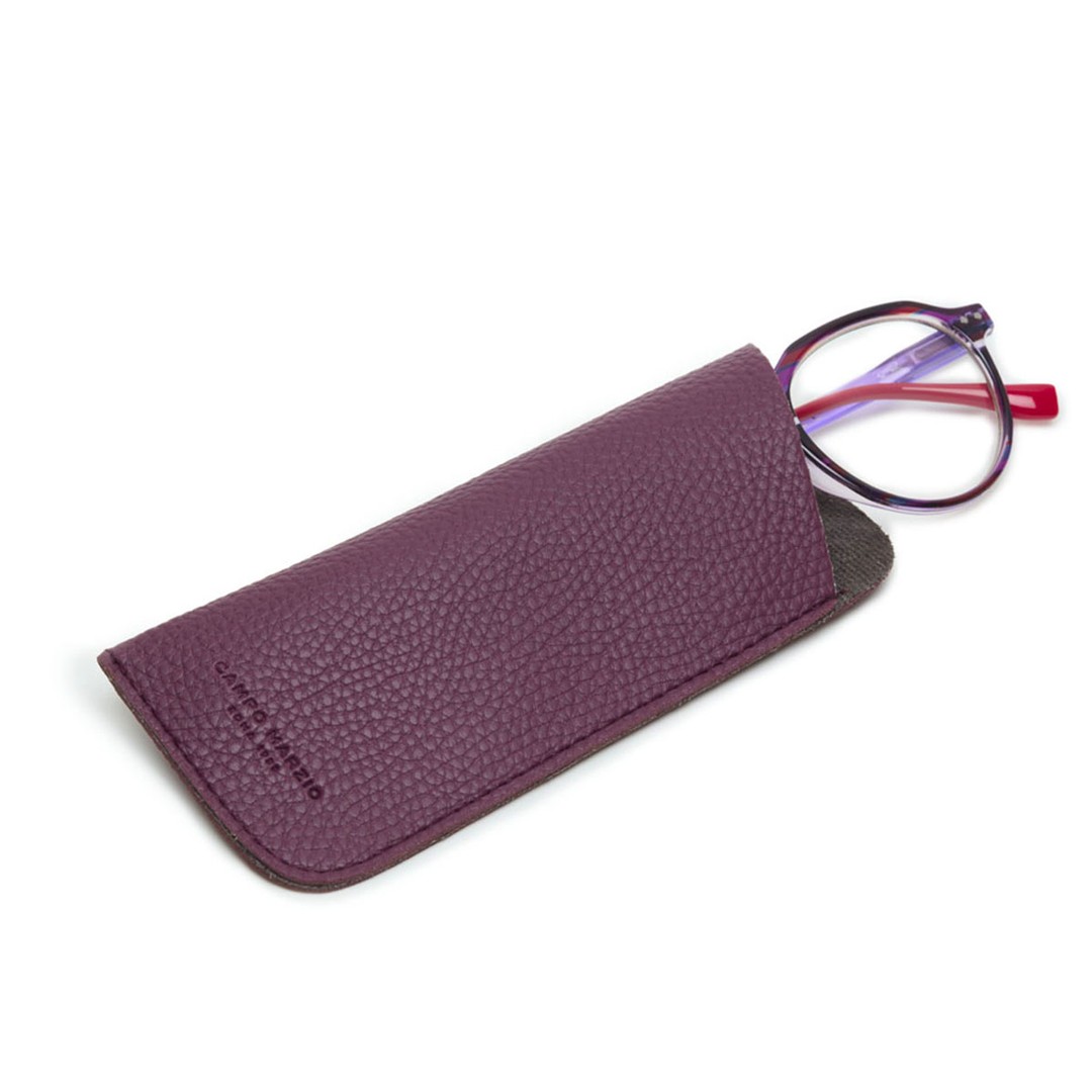 📚👓 Introducing new Campo Marzio reading glasses - where style meets clarity. Whether delving into a captivating novel or poring over work documents, these frames add a dash of elegance to every page-turning moment. #CampoMarzio #ReadingEssentials #StyleAndClarity