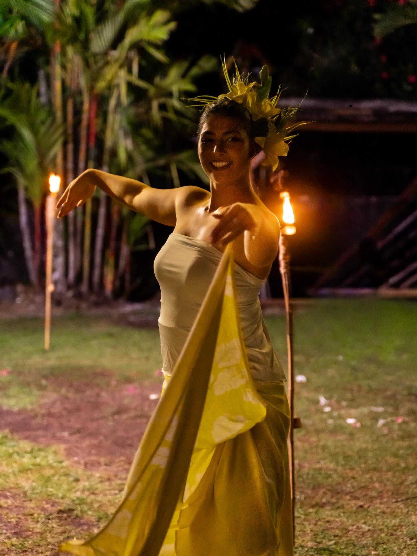 🔥🌴 ISLAND NIGHT at Le Manumea 🇼🇸🌺
Food. Fire. Culture. Vibes.
Every Thursday ✨
🍽 Dinner 7:30PM | 🔥 Show 8PM
✨ Adults $75
✨ Children (3–11 yrs) $35
✨ Infants (0–2 yrs) FREE
📞 Bookings essential: +685 7578542
#IslandNight #FiafiaShow #SivaAfi #LeManumea #Samoa
📸: @loudtravellers