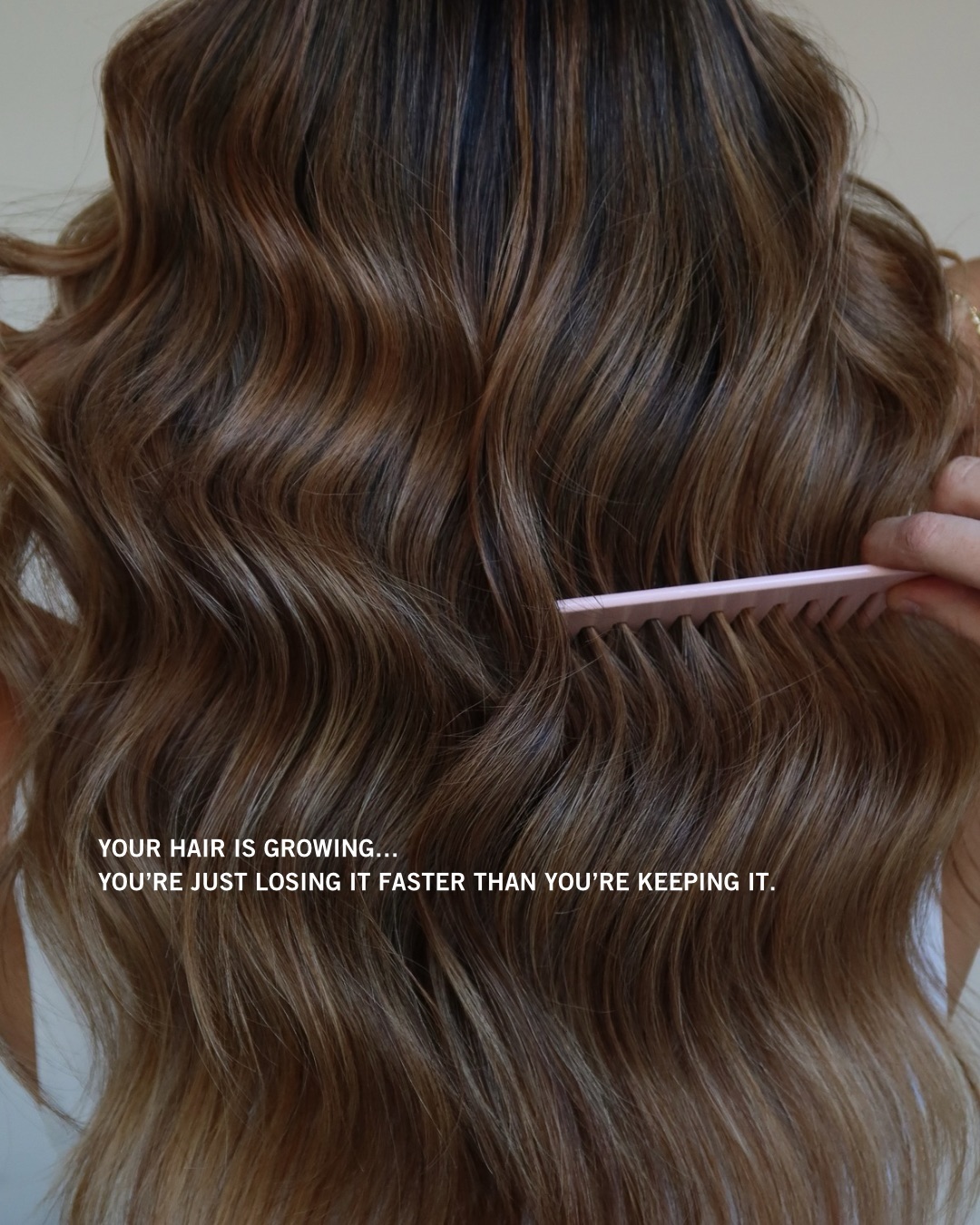 DO YOU WANT TO HEAR THE TRUTH? Your hair isn’t “not growing” you’re just not keeping the length.
We see it all the time. Ends thinning out, breakage creeping in, heat damage slowly undoing all your progress. It’s not about doing more it’s about doing the right things consistently.
At Muse, we look at the full picture your colour history, your styling habits, your maintenance routine because real growth isn’t just what’s happening at your scalp it’s what you’re holding onto through your ends.
If your hair feels stuck, it’s time to change the approach.
Book in with our team and let’s build a routine that actually works for your hair.
#MuseStudioCollective #HairGrowthTips #HealthyHairJourney #PerthHairdresser #HairEducation