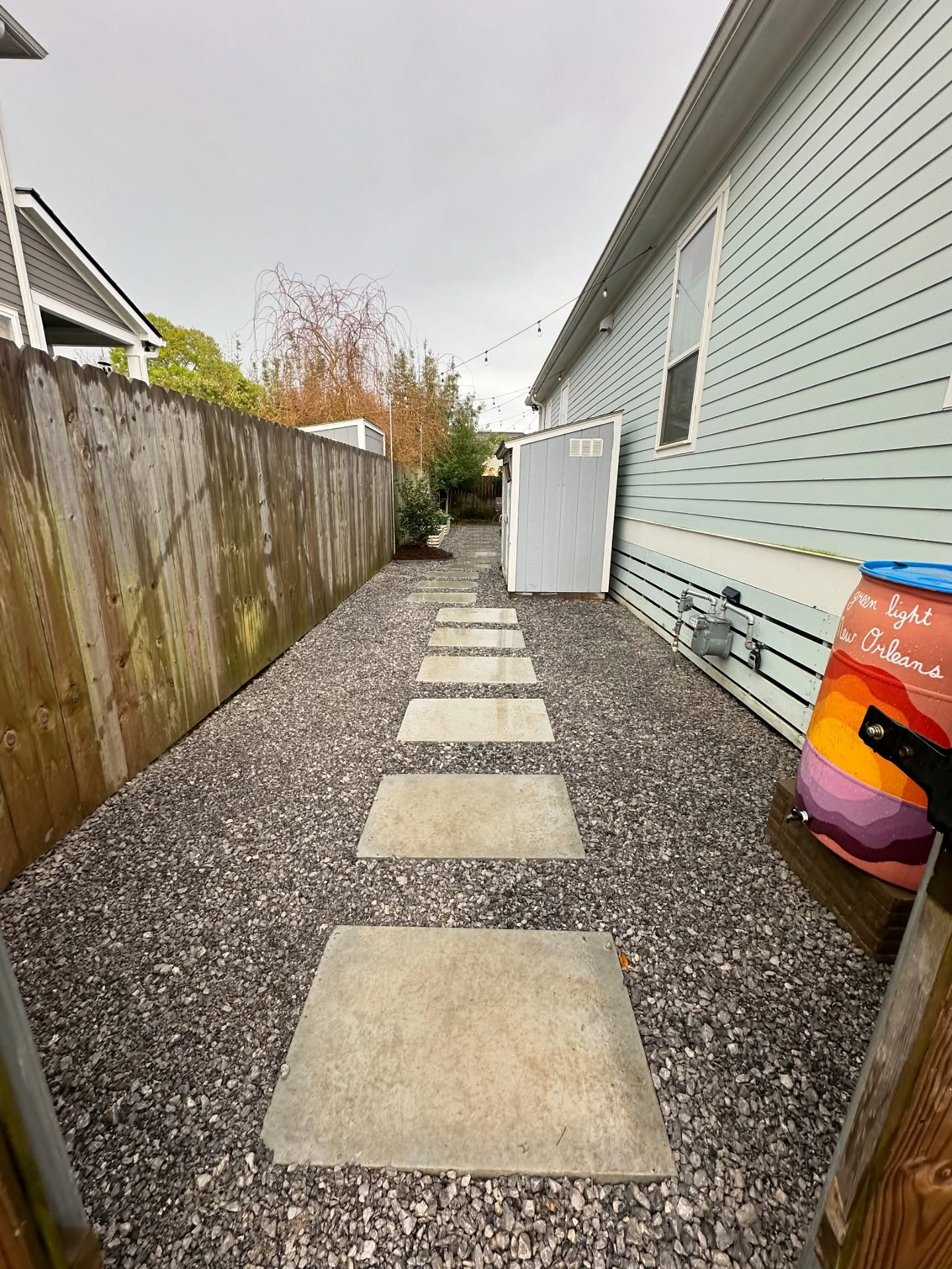 The side of your home doesn’t have to be a mess, it can look like this! Simple and clean.
CALL/TEXT CHASE (504)343-3938
#landscaping
#ideas
#hardscape