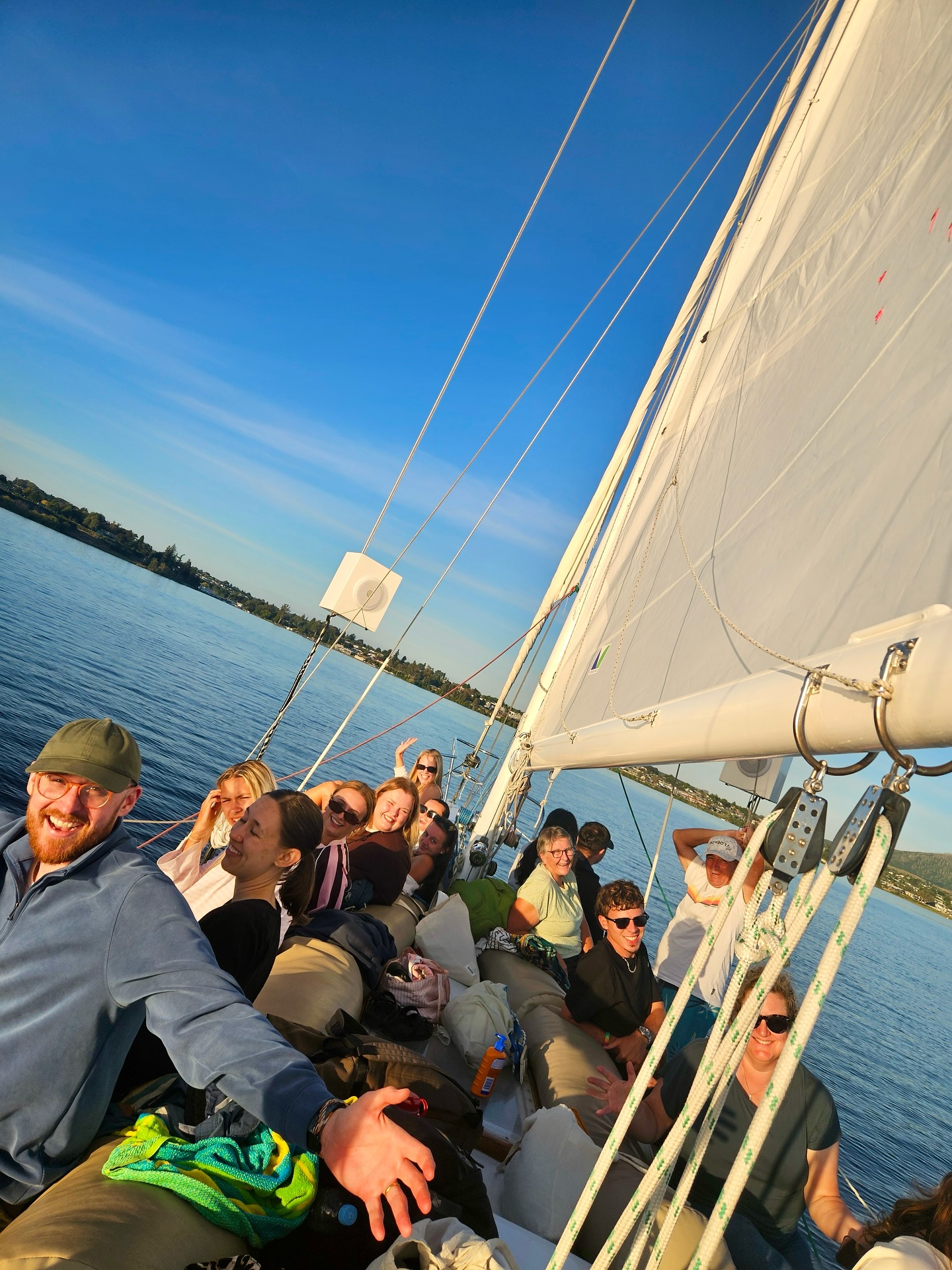 Small group. Open deck. No rush.
Just wind in the sails and a few good hours on the lake.
Save this for your Taupō plans.
#LakeTaupo #SailingLovers #SailBarbary