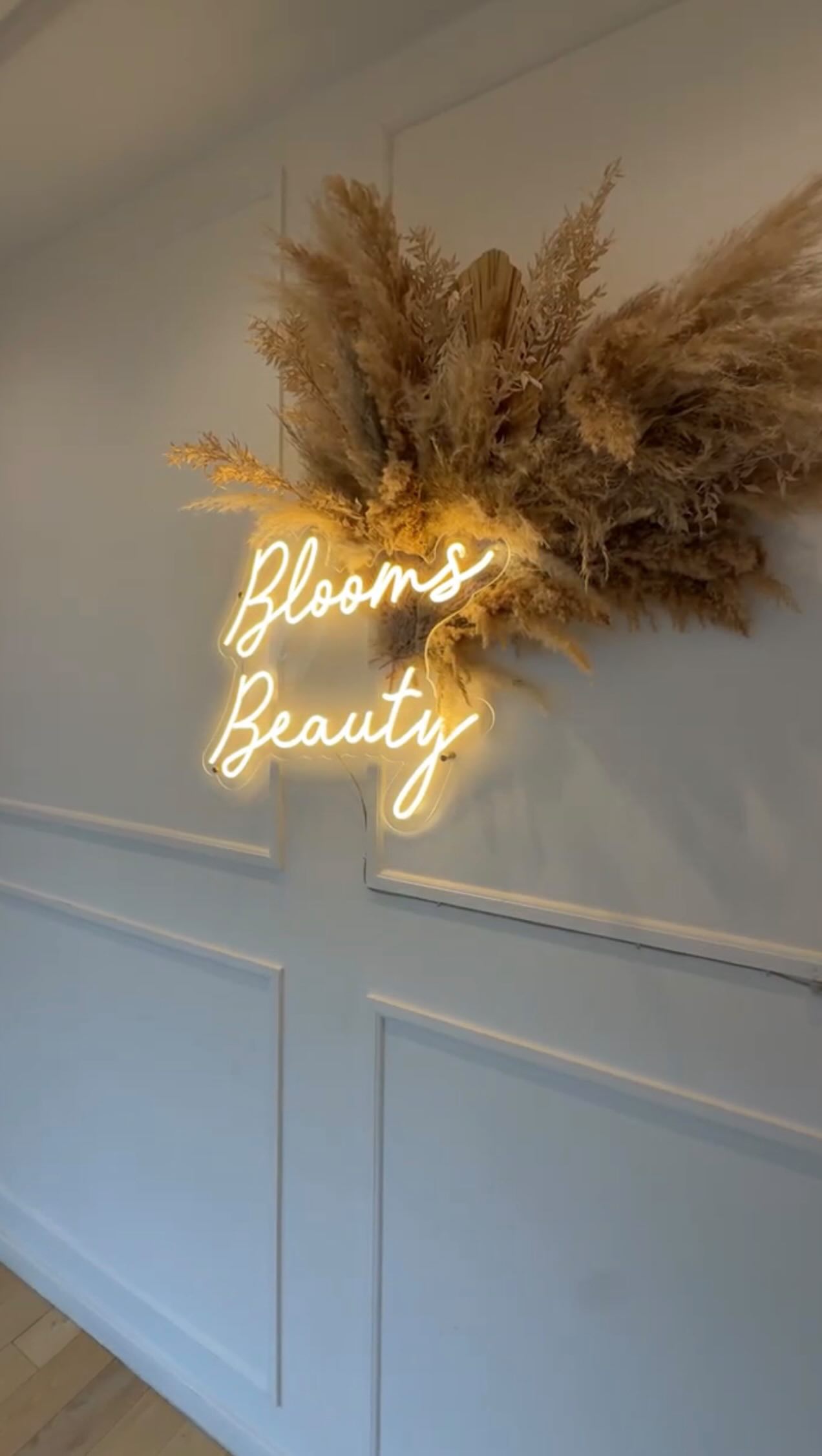 our love language 🫶🏼
start your journey today | visit the link in our bio to discover our beauty & aesthetics courses.