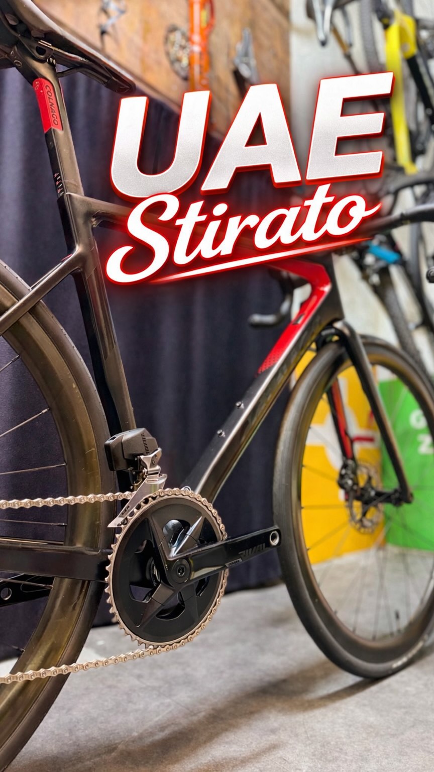 🖤🚀 COLNAGO V3 – PER SENTIRTI UAE… MA STIRATO
Se vuoi entrare nel mood “squadra UAE” senza il budget da sceicco, eccola qua: Colnago V3 in taglia 50S (orizzontale 53,5), elegante, cattiva e pronta a farti fare il fenomeno anche al bar dopo il giro. 😎
⚙️ SRAM Rival AXS elettronico
🛞 Ruote in carbonio profilo 45
🔌 Tutta cavo integrato
📏 Taglia 50S
💥 Prezzo: 2.250 €
Una bici da corsa in carbonio perfetta per chi vuole look pro, cambiata elettronica e scorrevolezza vera… senza dover vendere il cammello. ✈️
💳 Finanziabile a tasso zero • 🔄 Permutabile • 🚚 Spedizione gratuita in tutta Europa
🔧 Revisione autocertificata • ✅ Pronta a partire
📍 Re-cyclist Bike Shop – Longone al Segrino (CO)
🌐 www.recyclistbikeshop.com
📞 031 547 8454 (WhatsApp)
#colnagov3 #rivalaxs #biciDaCorsa #carbonbike #recyclistbikeshop