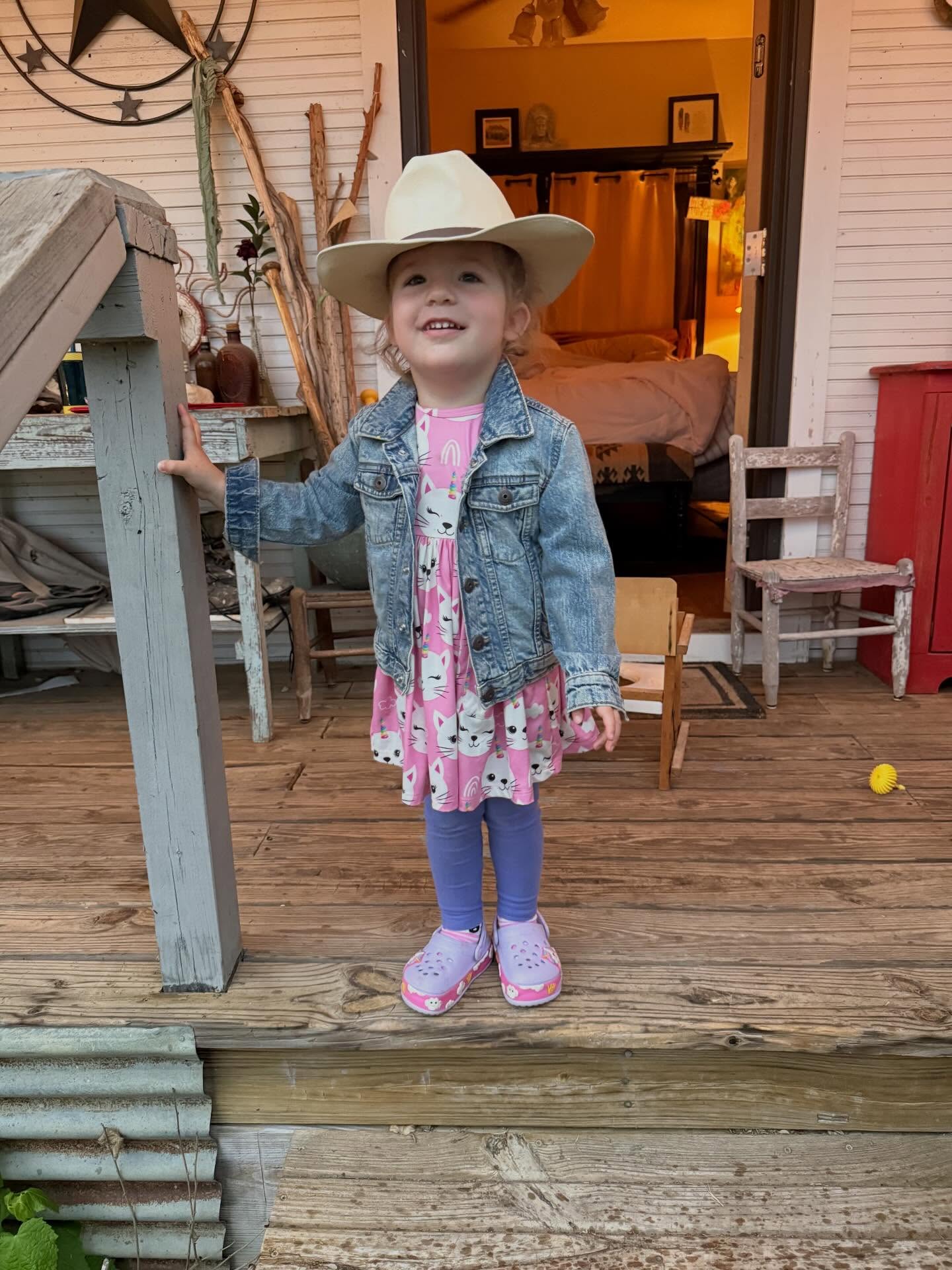 A little rain didn’t slow down Deputy Dakota this mornin @butterflies_rainbows