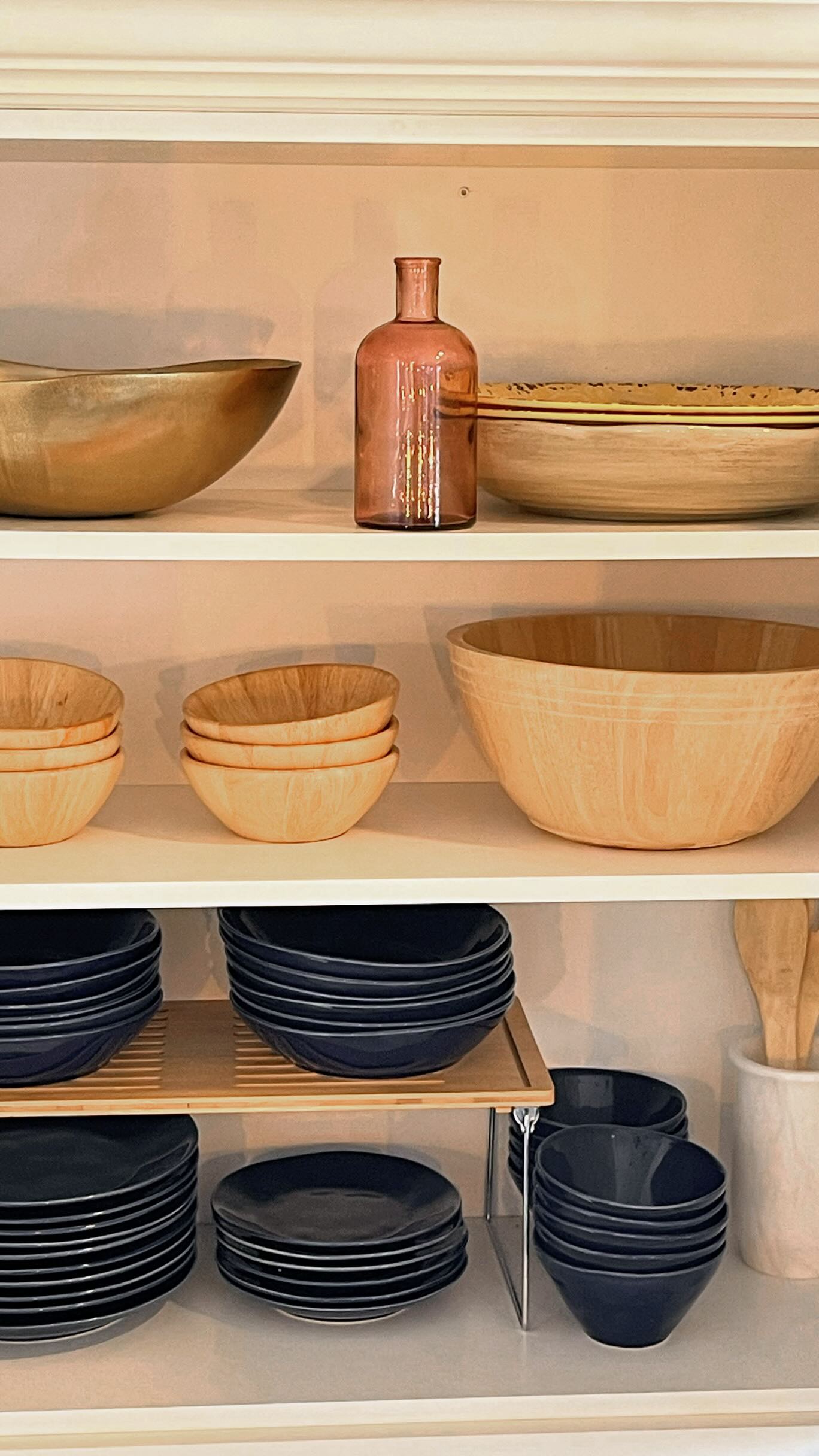 Any space, any mess, any starting point — we create systems that actually work.
From cabinets to closets to entire rooms, it’s all about making your space feel effortless, functional, and so much better to live in.
The System Squad 🤍
Ready for your own reset? DM us “SYSTEM” to get started ! #professionalorganizer #homeorganization #organizationideas #closetorganization #bathroomorganization