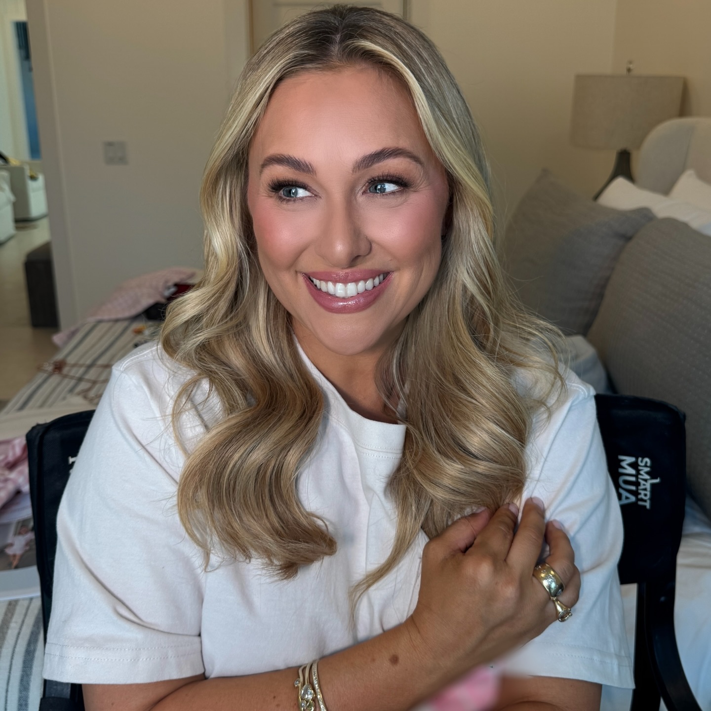 It was a beautiful day well spent working with @malloryervin on 30A! Cannot wait for you all to see what she is working on 🤍
#30amakeupartist #destinationmakeupartist #floridamakeupartist