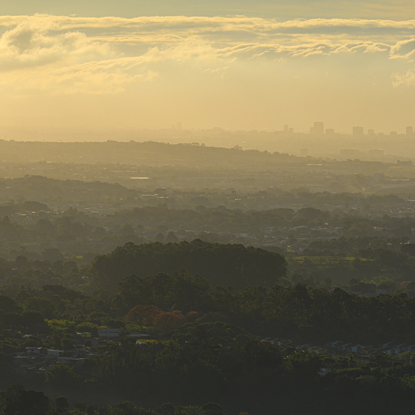 Una gloriosa mañana desde Poás de Alajuela 😍
Panorama compuesto, 20.000 x 4.000 px
.
#poás #volcanpoas #fotografiadepaisaje #landscape #landscapephotography #morning #sunrise #sunrisephotography #photography #nikonz #nikonshooter