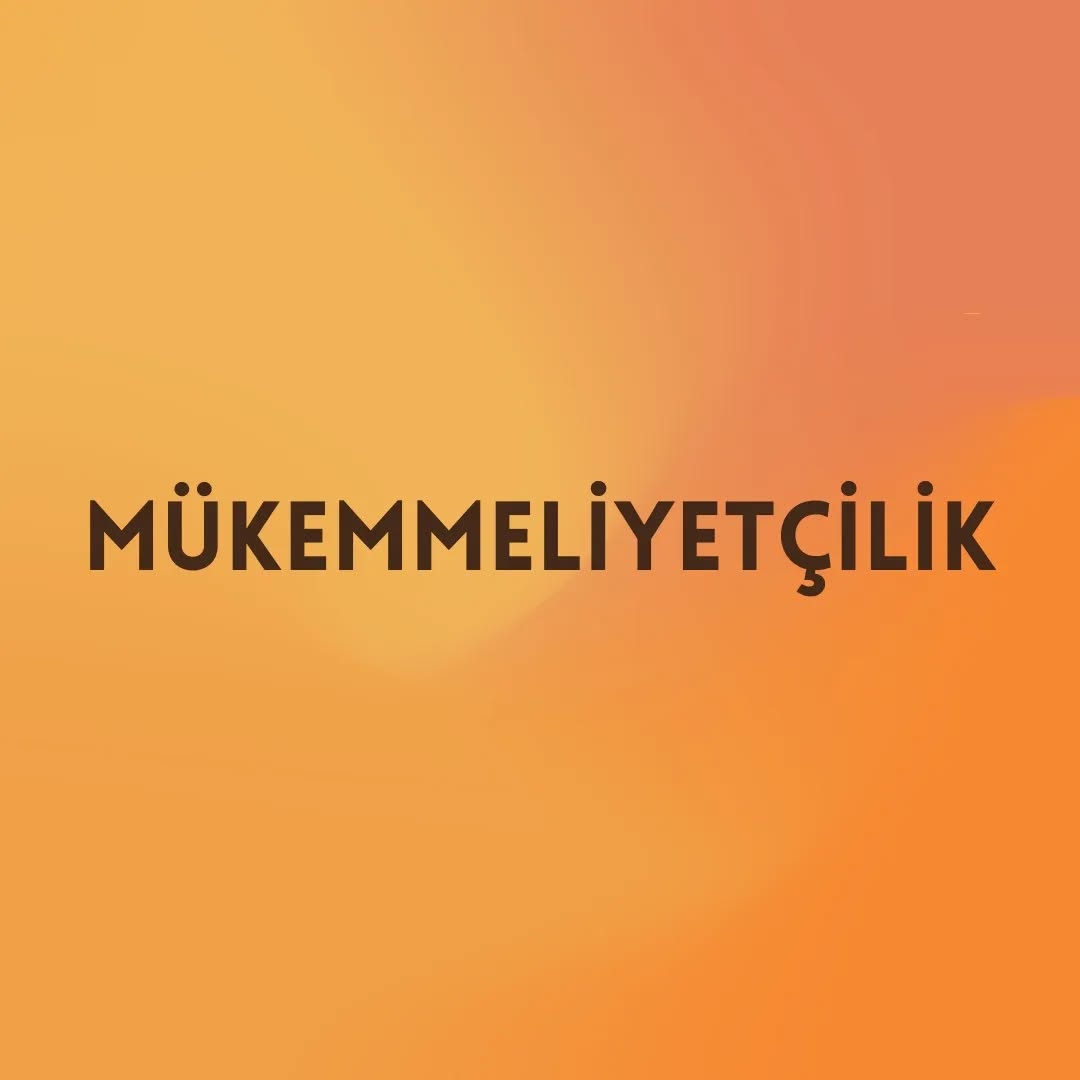 Doğumdan itibaren, hayatta kalmamız tamamen bağlanma figürlerimize (veya yakın bakım verenlerimize) bağlı olduğu için büyüdüğümüz ortamlara uyum sağlar ve bu uyumu içselleştiririz. Siz, büyüdüğünüz çevreyle nasıl uyumlandınız?
1. Çocukken yetişkinlerle güvende (ve bağlantıda) kalmak için ne yapmanız gerekiyordu? Örnek: "Uysal olmam ve hiçbir sorun çıkarmamam gerekiyordu," "Sessiz kalmam gerekiyordu," "Duyulmak için savaşmam veya aşırı tepkisel olmam gerekiyordu.”
2. Bu adaptasyonları yetişkin arkadaşlıklarınıza ve yakın ilişkilerinize nasıl taşıyorsunuz? Örnek: "İnsanları memnun etmeye çalışıyorum," "Çatışmalarda çok tepkisel oluyorum," "Kapanıyorum ve nasıl hissettiğimi açıklamakta zorlanıyorum.”
3. Bu adaptasyonlar nasıl acı veya ıstıraba neden oluyor (veya arzuladığınızın tersi bir etki yaratıyor)? Örnek: "İnsanları uzaklaştırıyorum," "Savunmasız olmaktan korkuyorum veya olamıyorum," "İnsanlar ağladığında veya duygularından bahsettiğinde bunalıyorum veya altından kalkamayacak gibi ezilmiş hissediyorum."
*İçerik, Dr. Nicole LePera'nın How to Do the Work kitabından çevrilerek uyarlanmıştır.
##nicolelepera #howtodothework